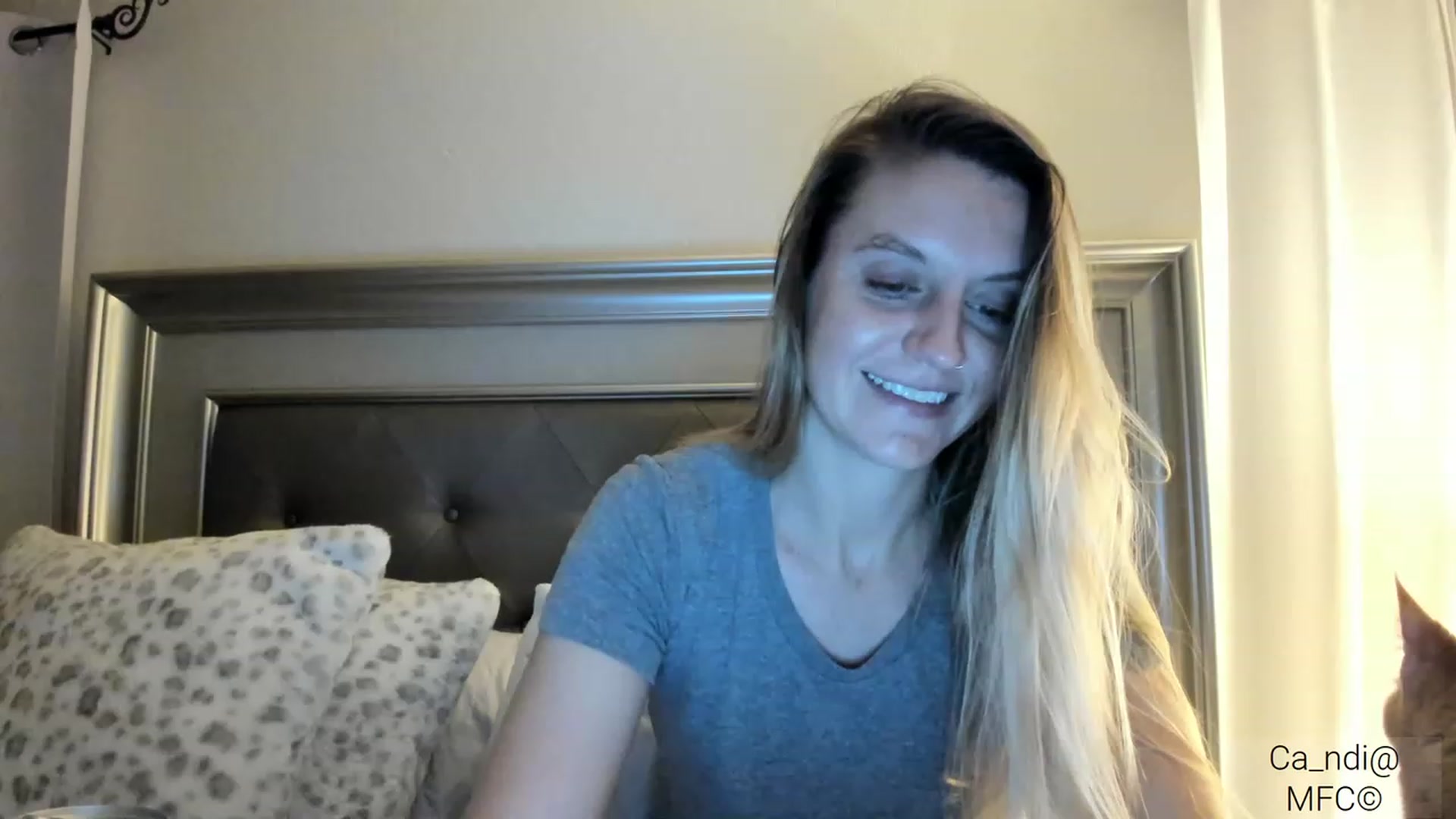 Gallery image thumbnail from Ca_ndi's myfreecams stream on, 03/01/2023, 10:53 image 3 of 20