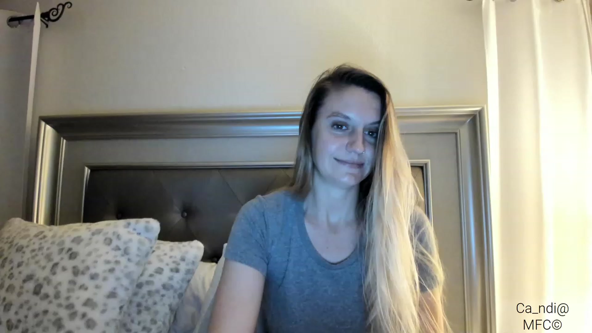 Gallery image thumbnail from Ca_ndi's myfreecams stream on, 03/01/2023, 10:53 image 4 of 20