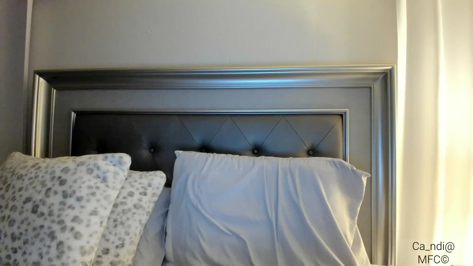 Gallery image thumbnail from Ca_ndi's myfreecams stream on, 03/01/2023, 10:53 image 18 of 20