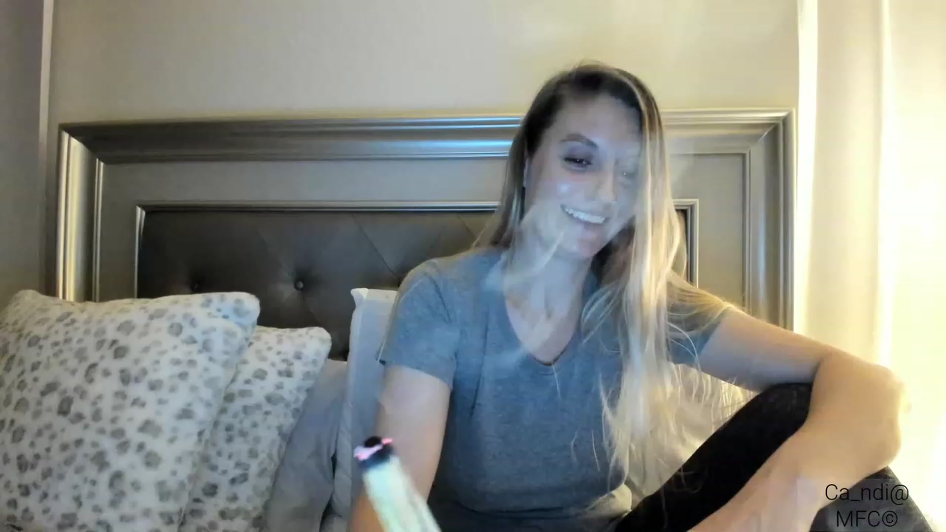 Gallery image thumbnail from Ca_ndi's myfreecams stream on, 03/01/2023, 10:53 image 16 of 20