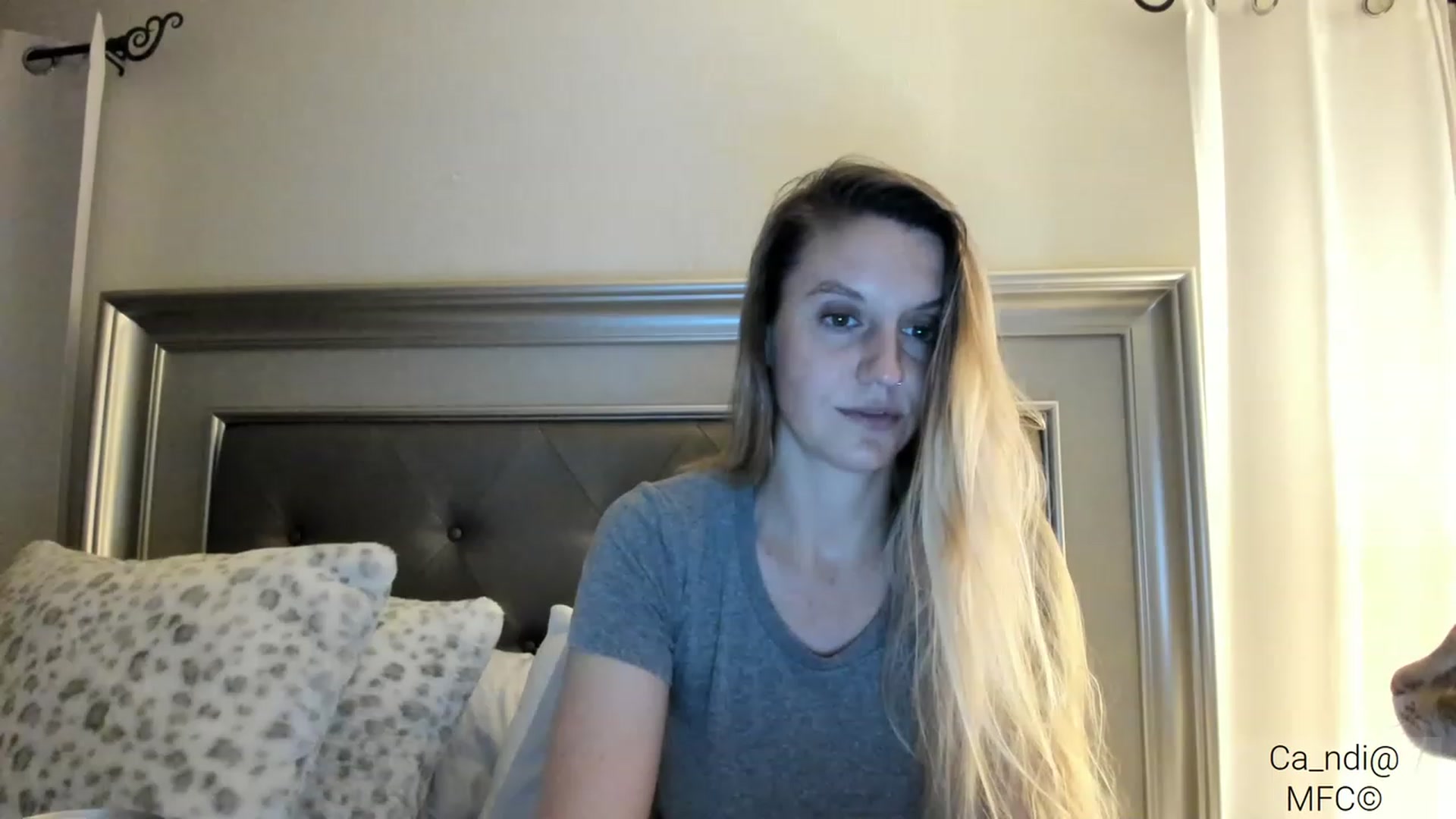 Gallery image thumbnail from Ca_ndi's myfreecams stream on, 03/01/2023, 10:53 image 2 of 20