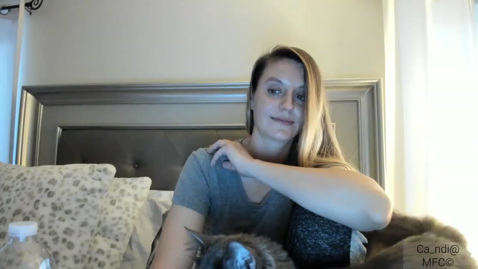 Gallery image thumbnail from Ca_ndi's myfreecams stream on, 03/01/2023, 12:10 image 17 of 20