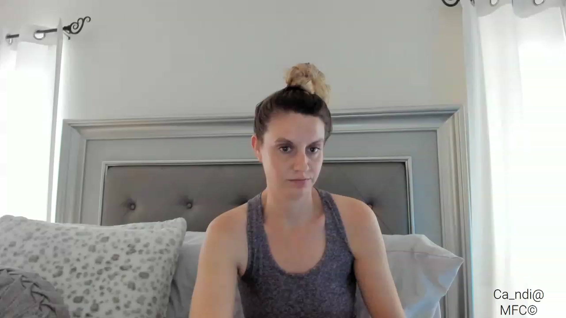 Gallery image thumbnail from Ca_ndi's myfreecams stream on, 03/01/2023, 15:11 image 11 of 20