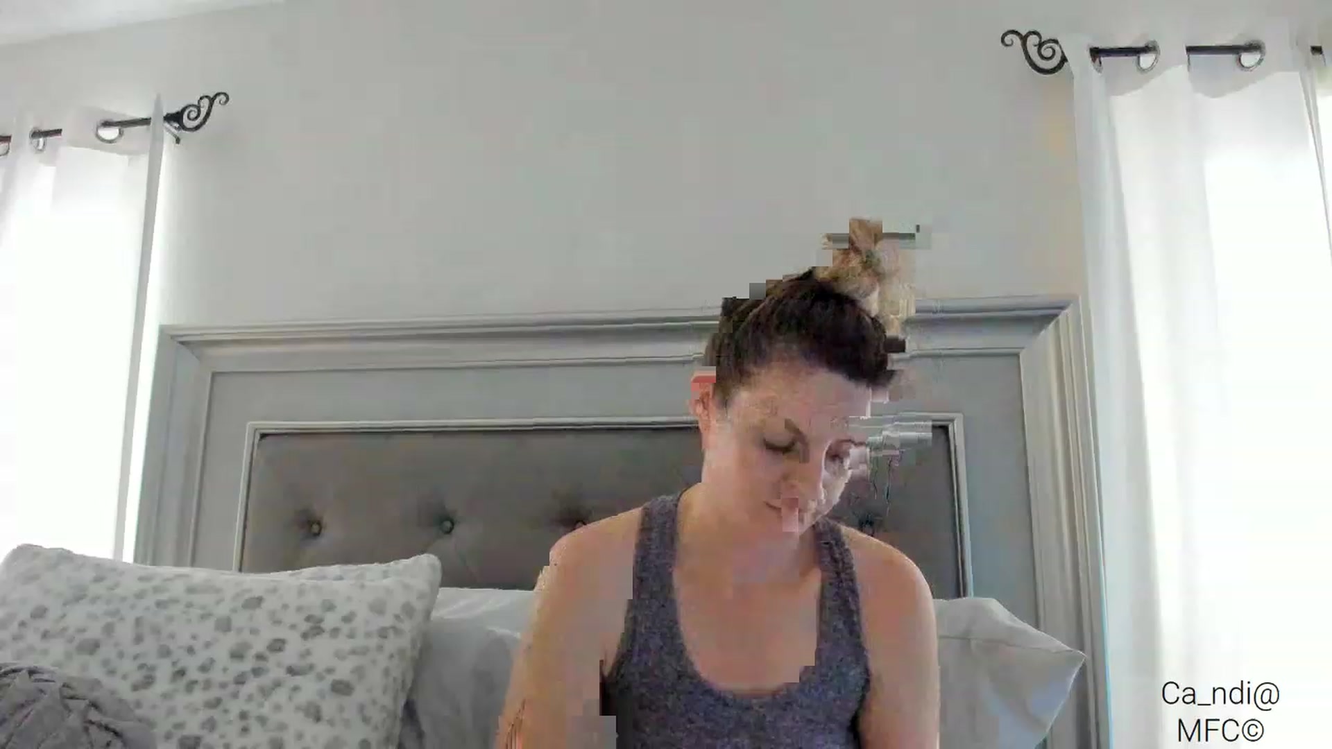 Gallery image thumbnail from Ca_ndi's myfreecams stream on, 03/01/2023, 15:11 image 15 of 20