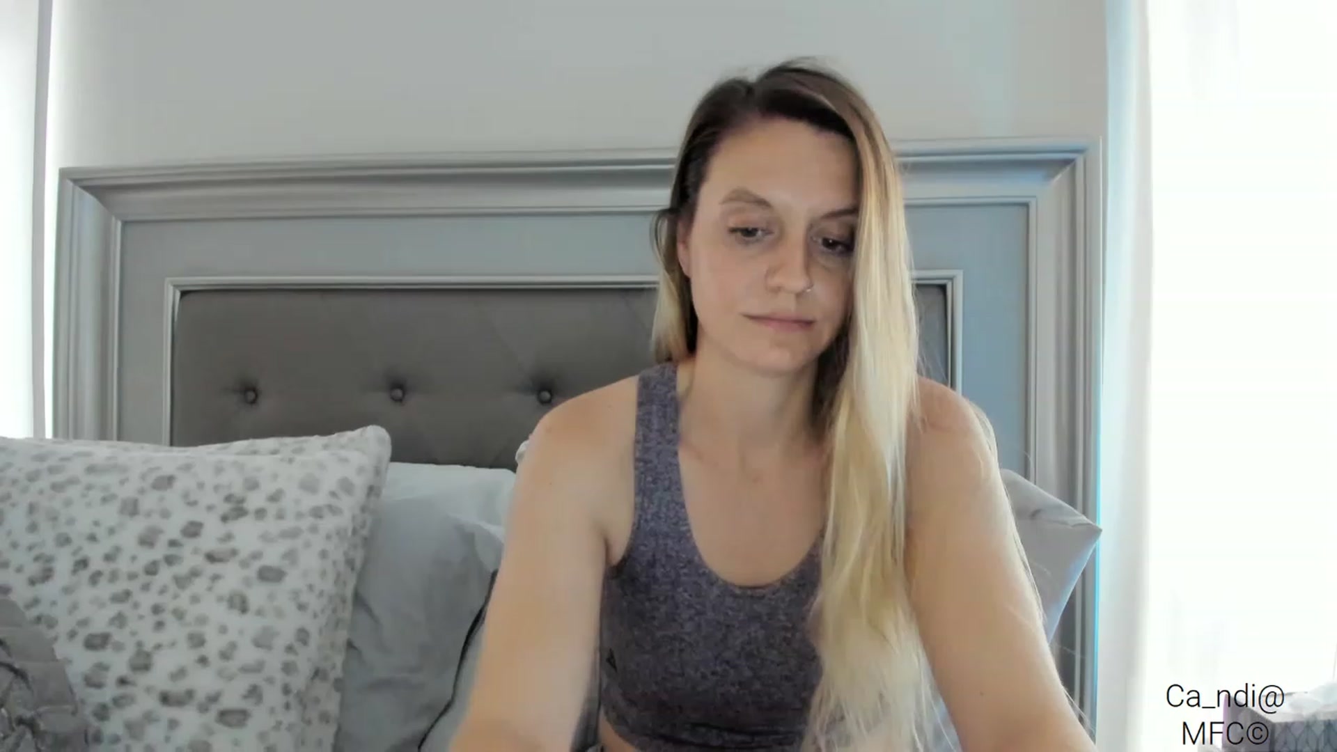 Gallery image thumbnail from Ca_ndi's myfreecams stream on, 03/01/2023, 15:46 image 4 of 20
