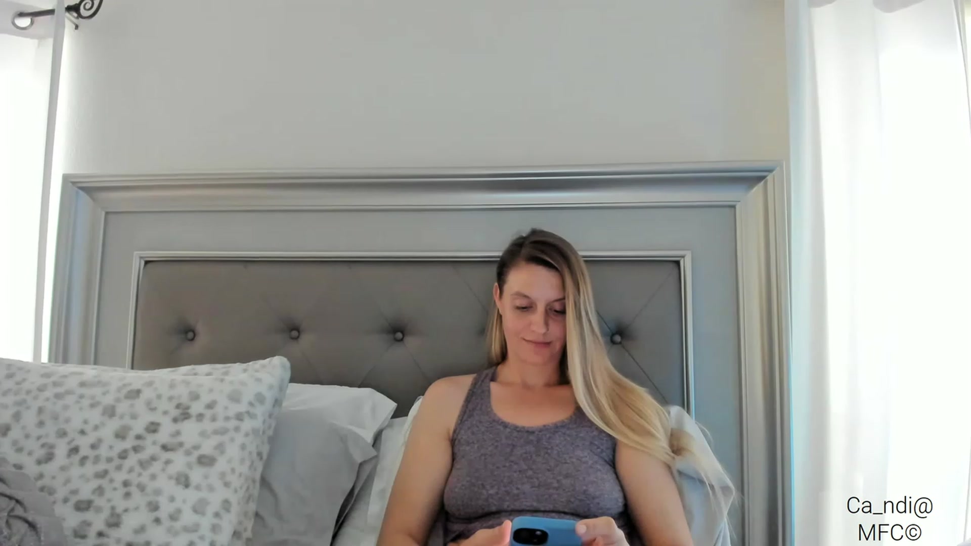 Gallery image thumbnail from Ca_ndi's myfreecams stream on, 03/01/2023, 15:46 image 18 of 20