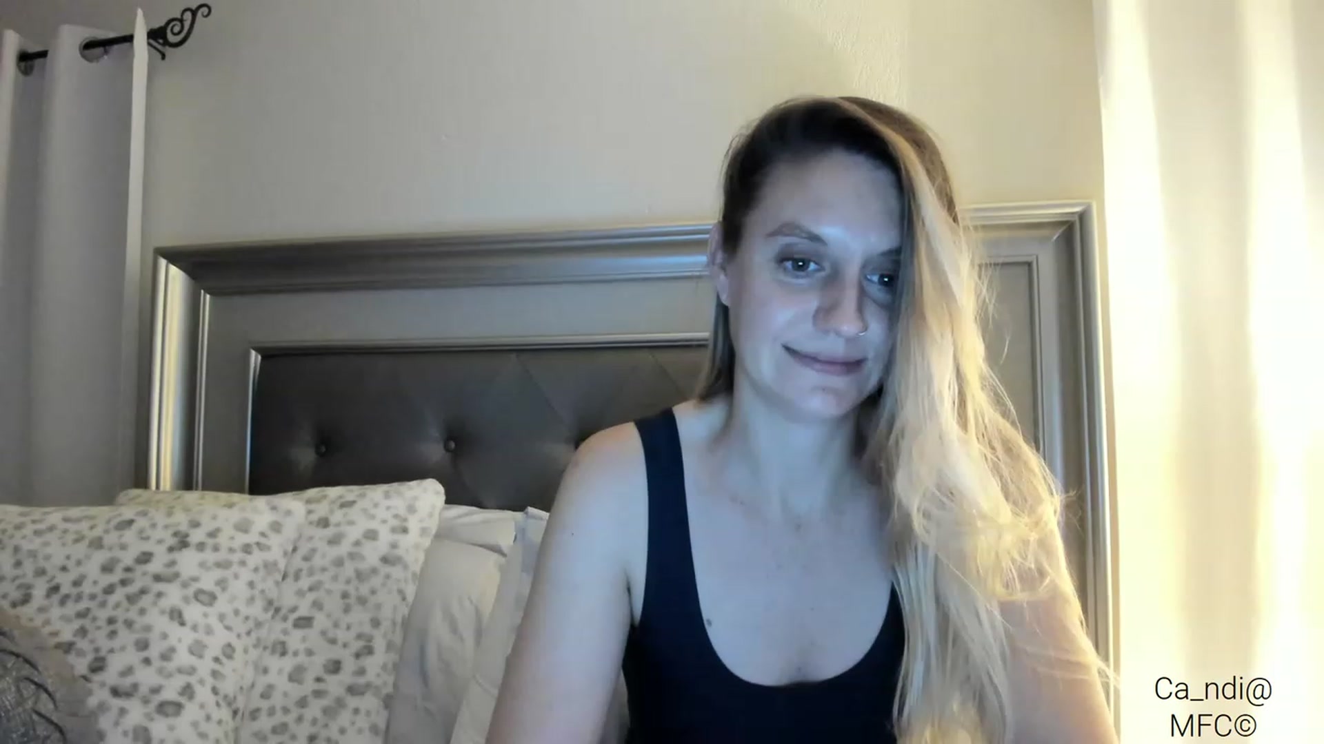 Gallery image thumbnail from Ca_ndi's myfreecams stream on, 03/02/2023, 24:01 image 20 of 20