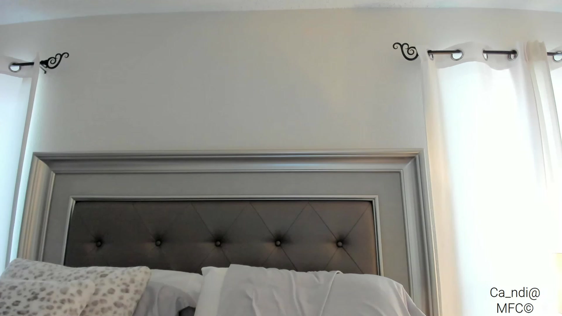 Gallery image thumbnail from Ca_ndi's myfreecams stream on, 03/02/2023, 20:44 image 1 of 20