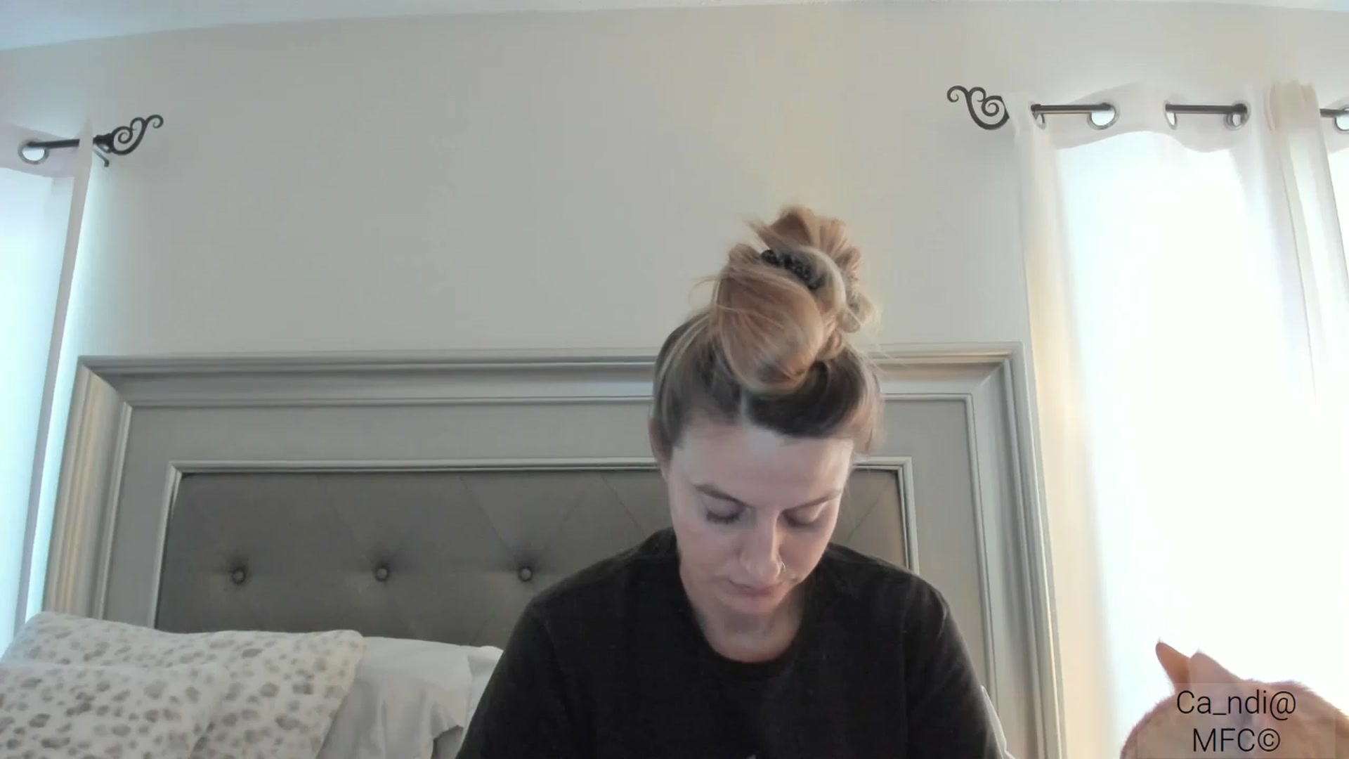 Gallery image thumbnail from Ca_ndi's myfreecams stream on, 03/02/2023, 20:44 image 8 of 20