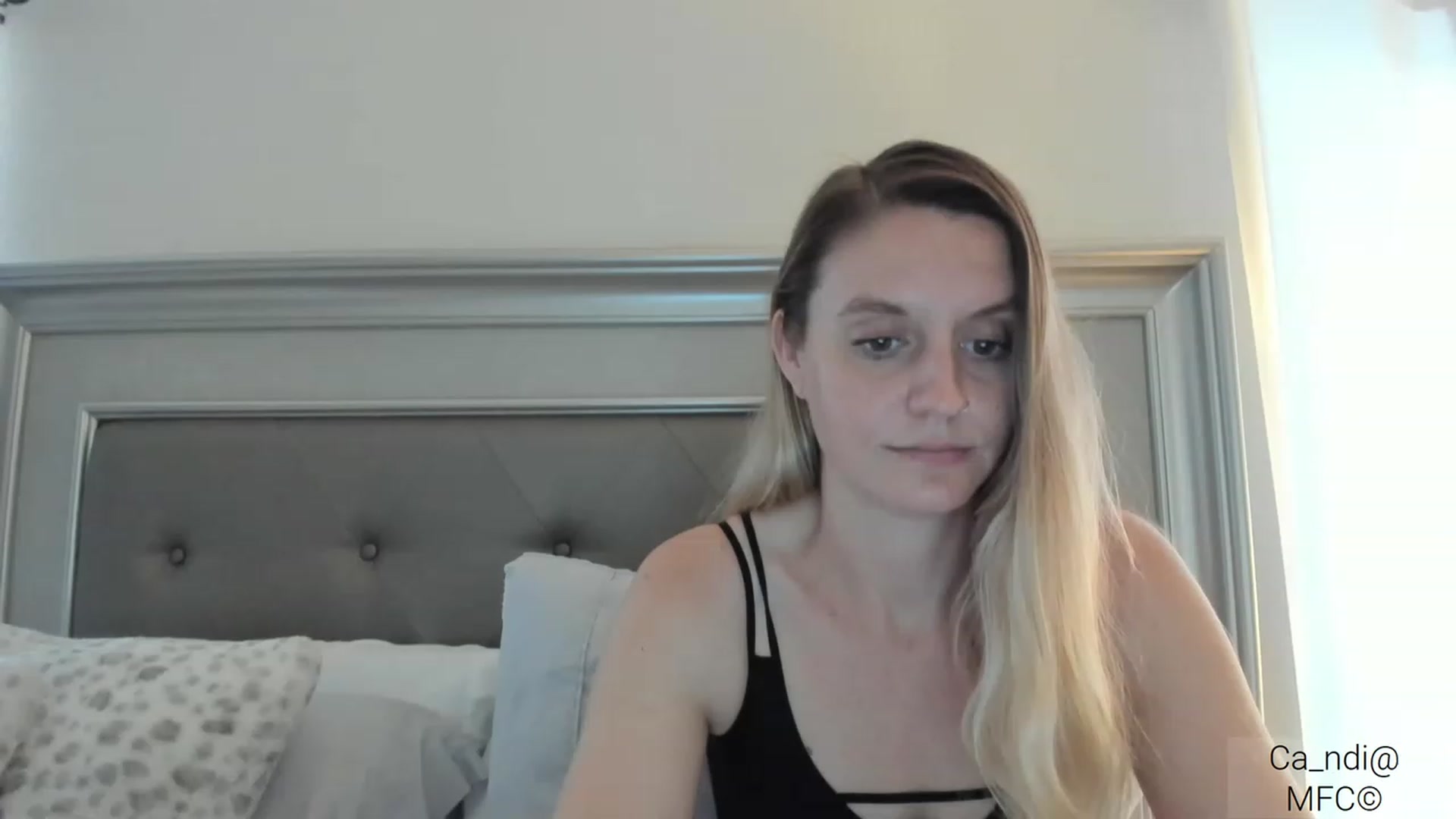 Gallery image thumbnail from Ca_ndi's myfreecams stream on, 03/03/2023, 17:08 image 18 of 20