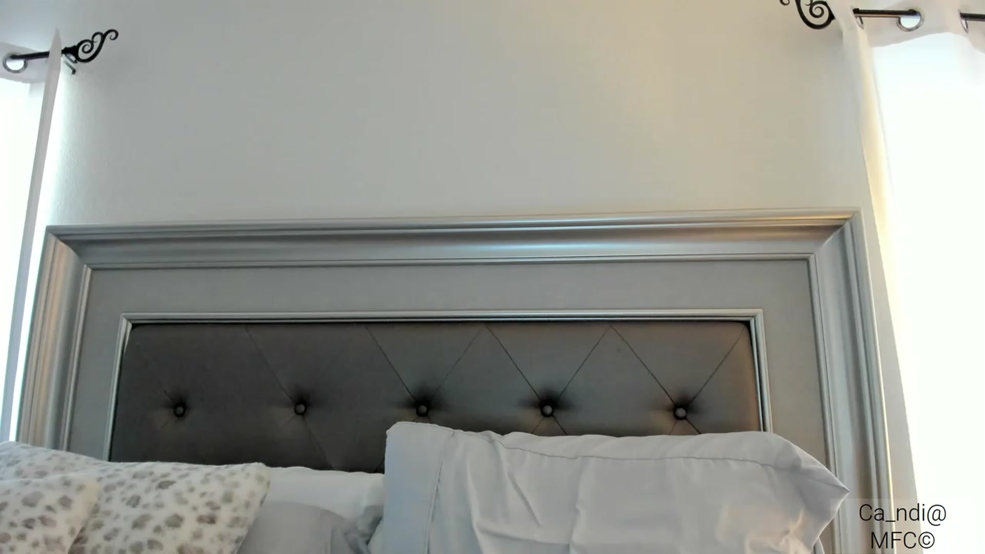 Gallery image thumbnail from Ca_ndi's myfreecams stream on, 03/03/2023, 17:08 image 13 of 20