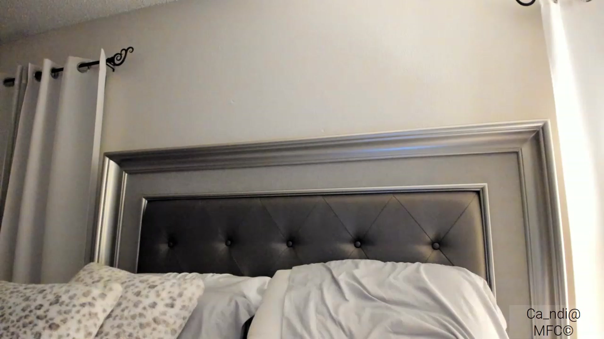 Gallery image thumbnail from Ca_ndi's myfreecams stream on, 03/04/2023, 10:08 image 6 of 20