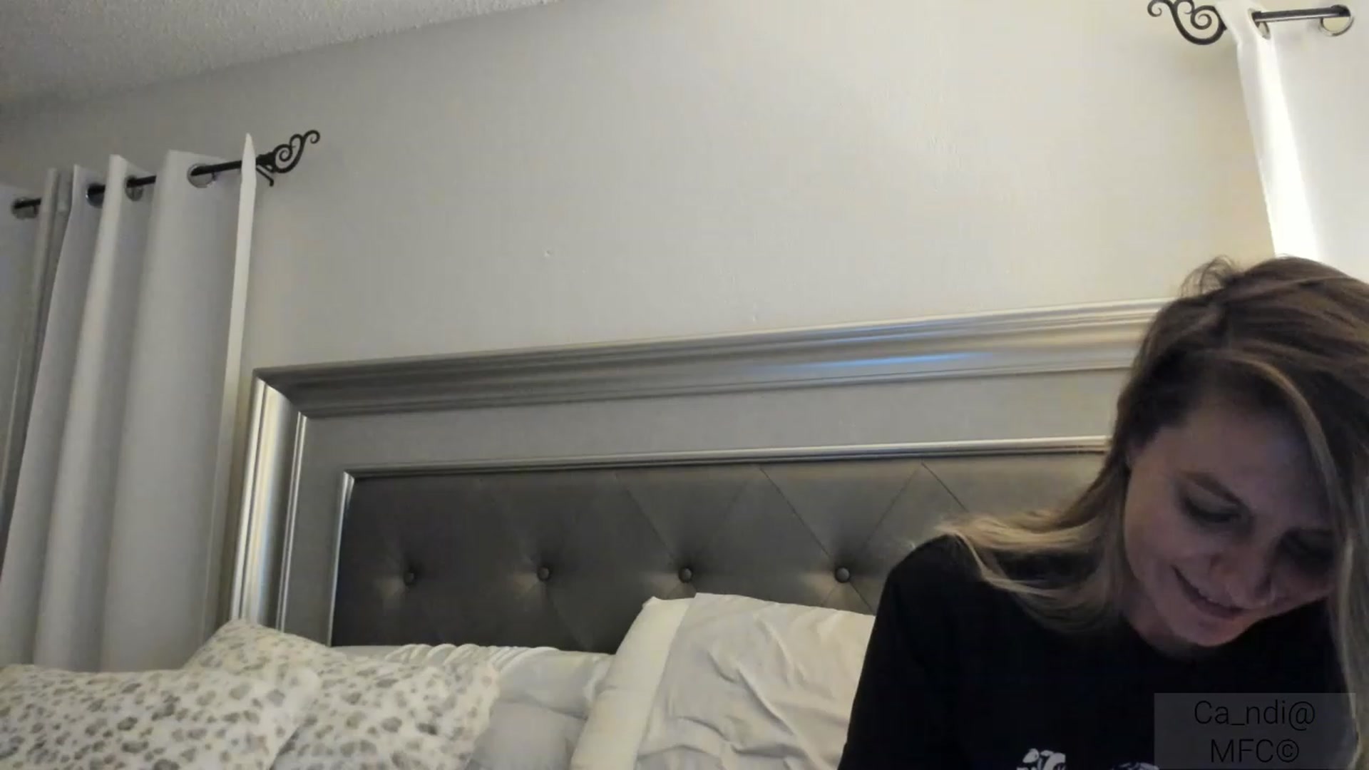 Gallery image thumbnail from Ca_ndi's myfreecams stream on, 03/04/2023, 10:08 image 17 of 20