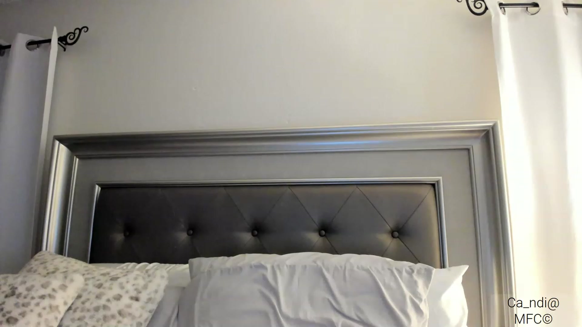 Gallery image thumbnail from Ca_ndi's myfreecams stream on, 03/04/2023, 12:08 image 6 of 20