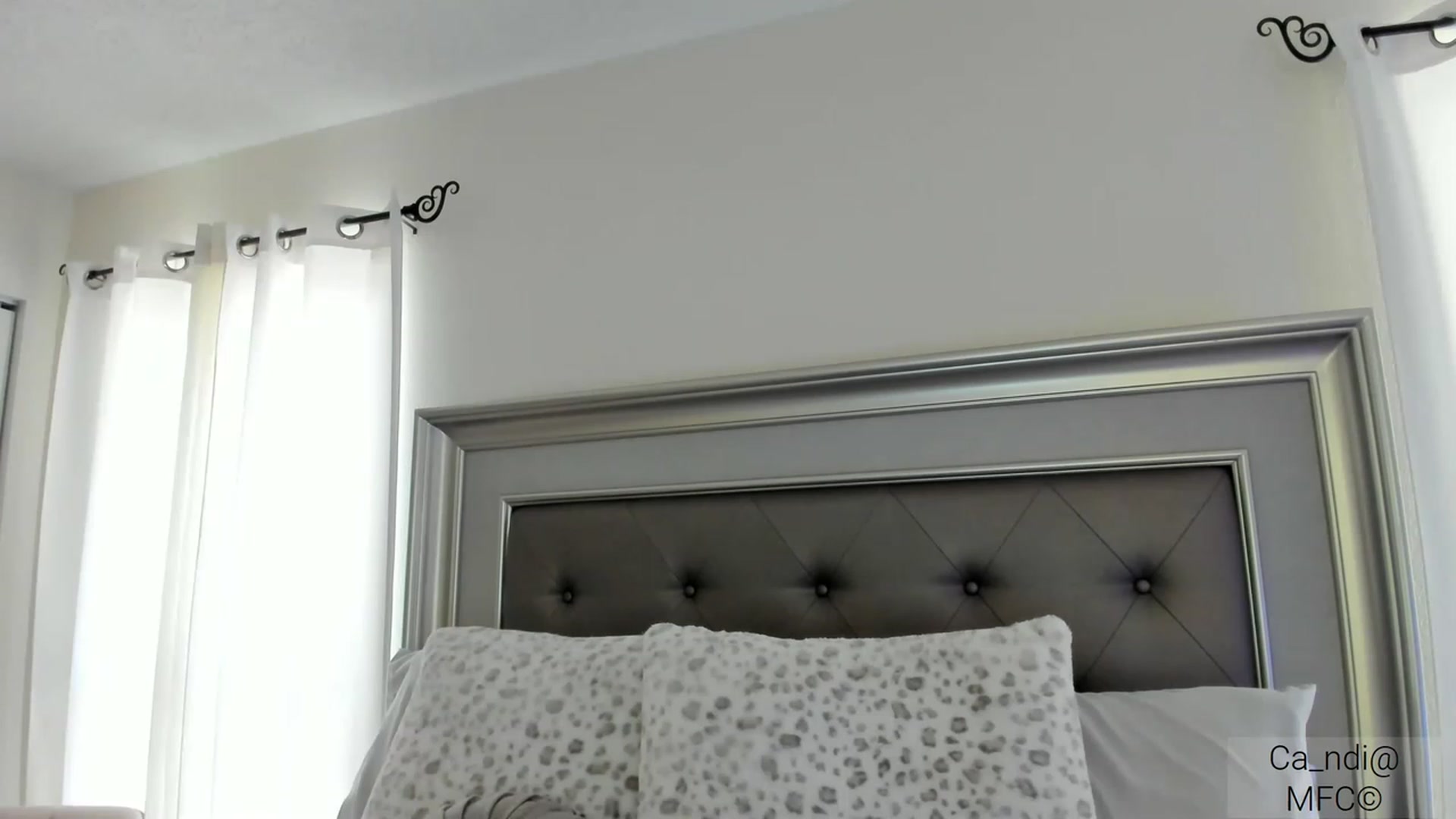 Gallery image thumbnail from Ca_ndi's myfreecams stream on, 03/05/2023, 19:41 image 19 of 20