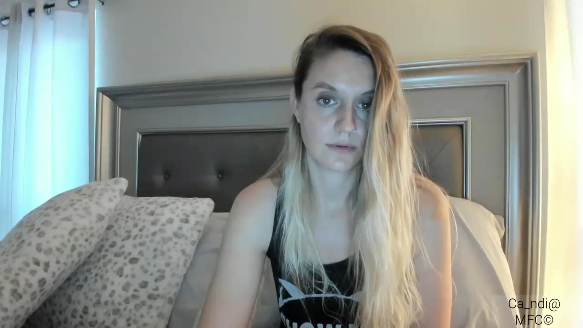 Gallery image thumbnail from Ca_ndi's myfreecams stream on, 03/05/2023, 23:38 image 5 of 20