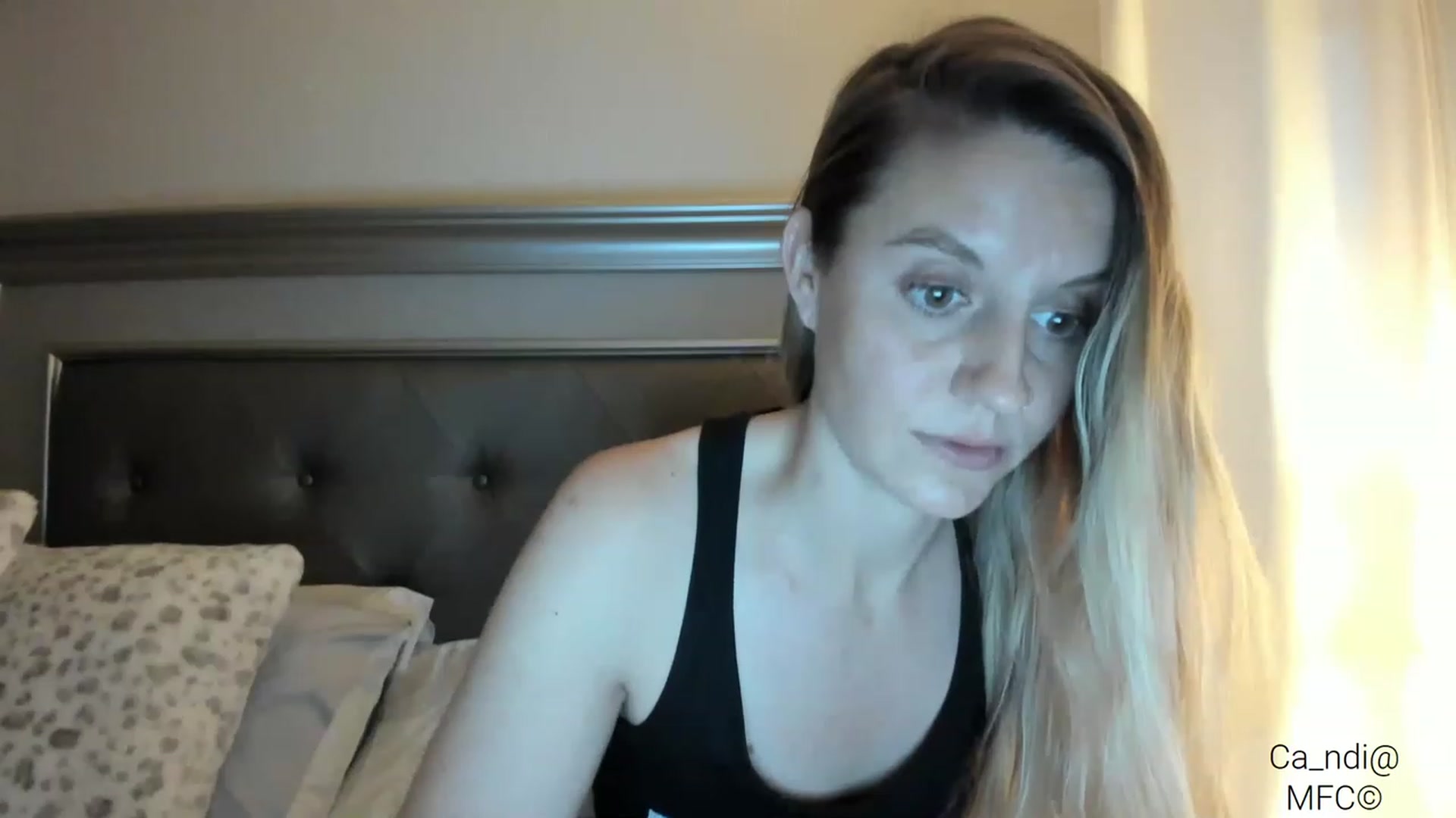 Gallery image thumbnail from Ca_ndi's myfreecams stream on, 03/05/2023, 23:38 image 19 of 20