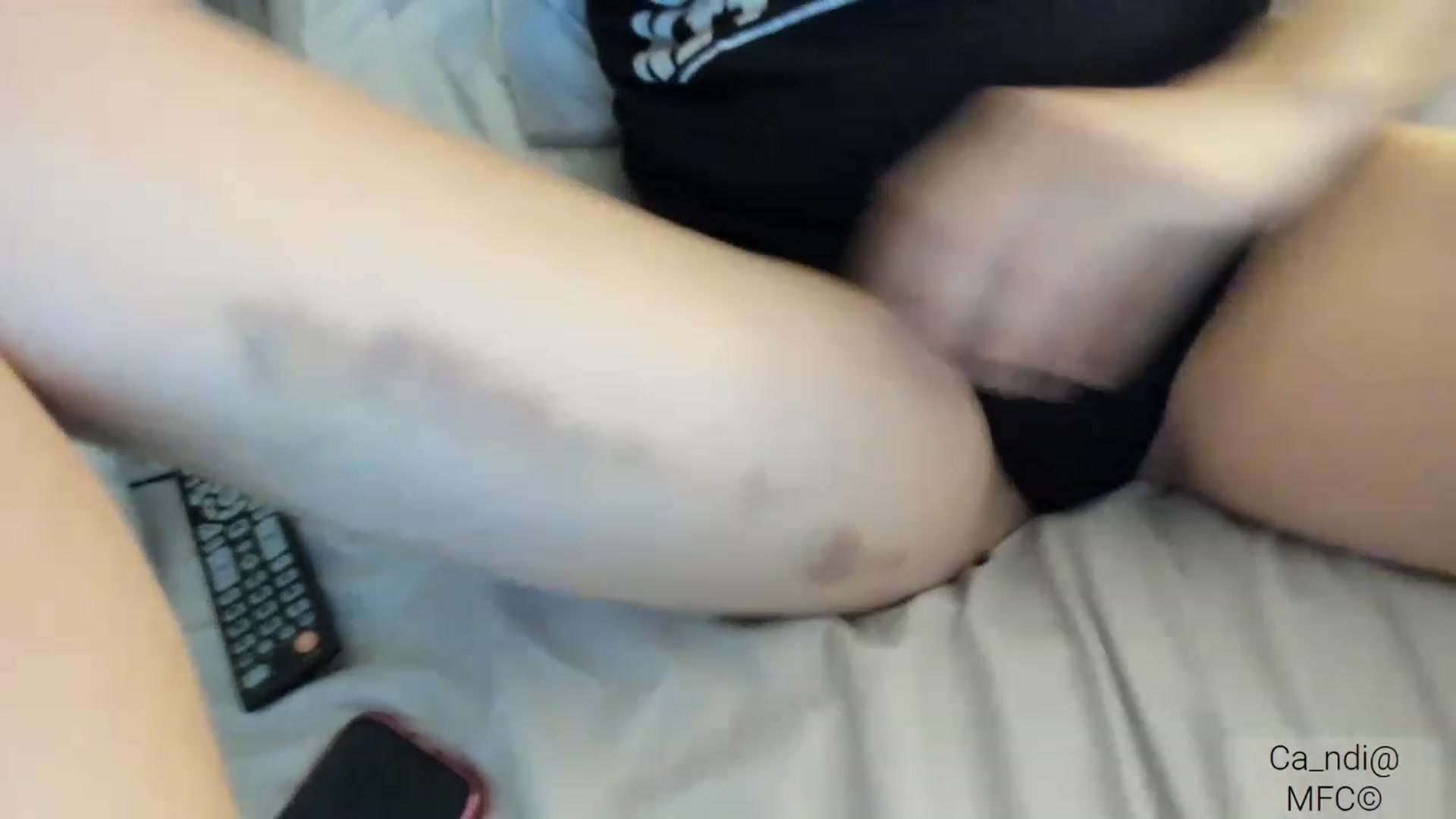 Gallery image thumbnail from Ca_ndi's myfreecams stream on, 03/05/2023, 23:38 image 6 of 20