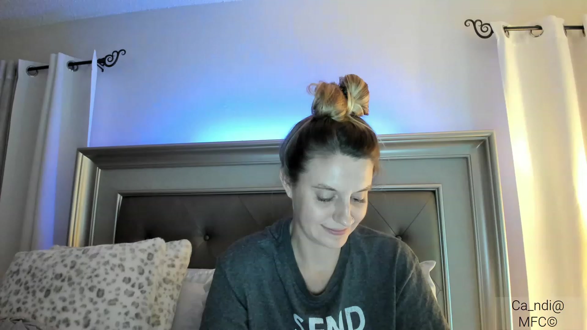 Gallery image thumbnail from Ca_ndi's myfreecams stream on, 03/07/2023, 01:51 image 4 of 20