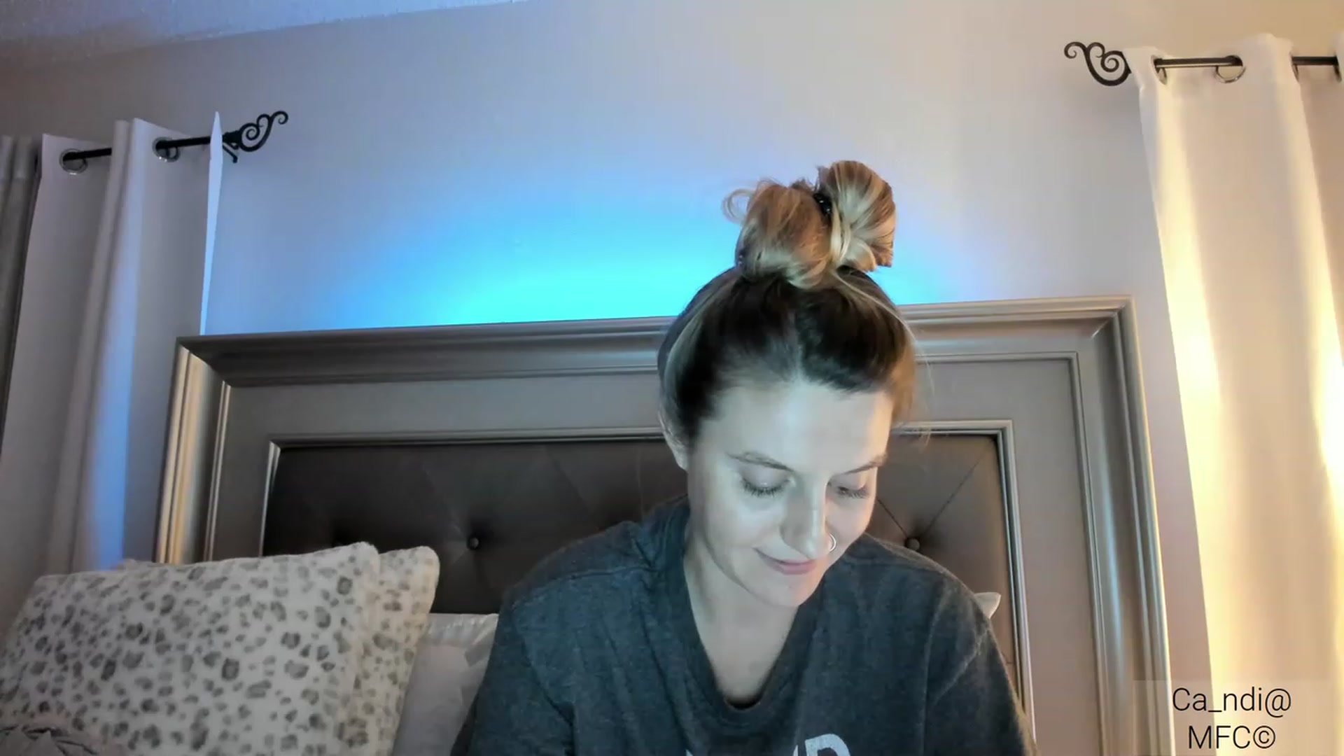 Gallery image thumbnail from Ca_ndi's myfreecams stream on, 03/07/2023, 01:51 image 17 of 20