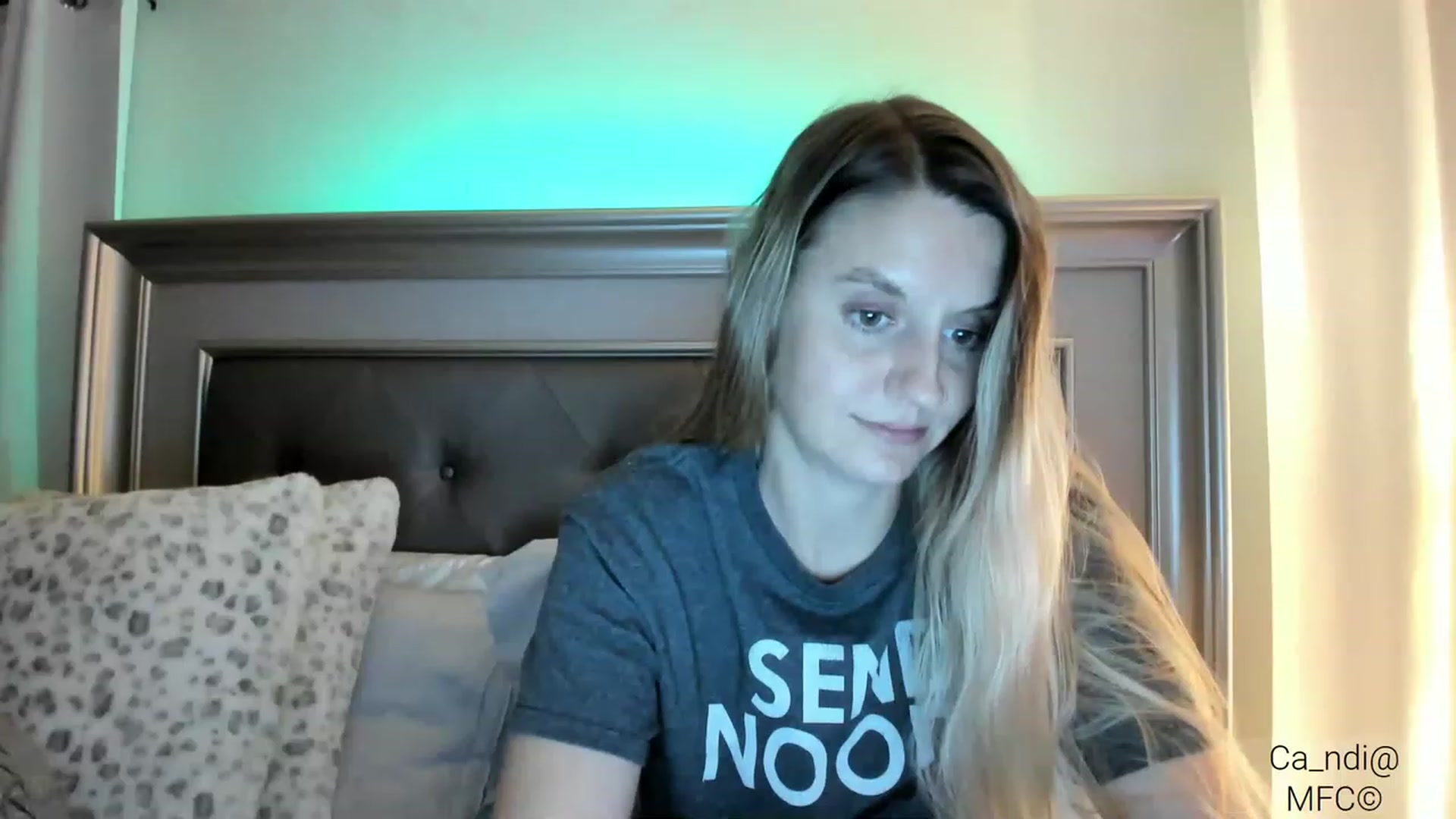 Gallery image thumbnail from Ca_ndi's myfreecams stream on, 03/07/2023, 03:40 image 9 of 20