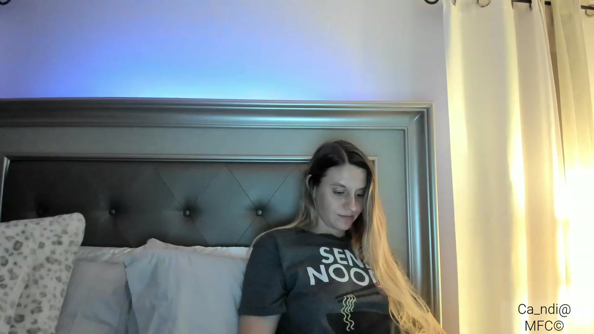 Gallery image thumbnail from Ca_ndi's myfreecams stream on, 03/07/2023, 03:40 image 12 of 20