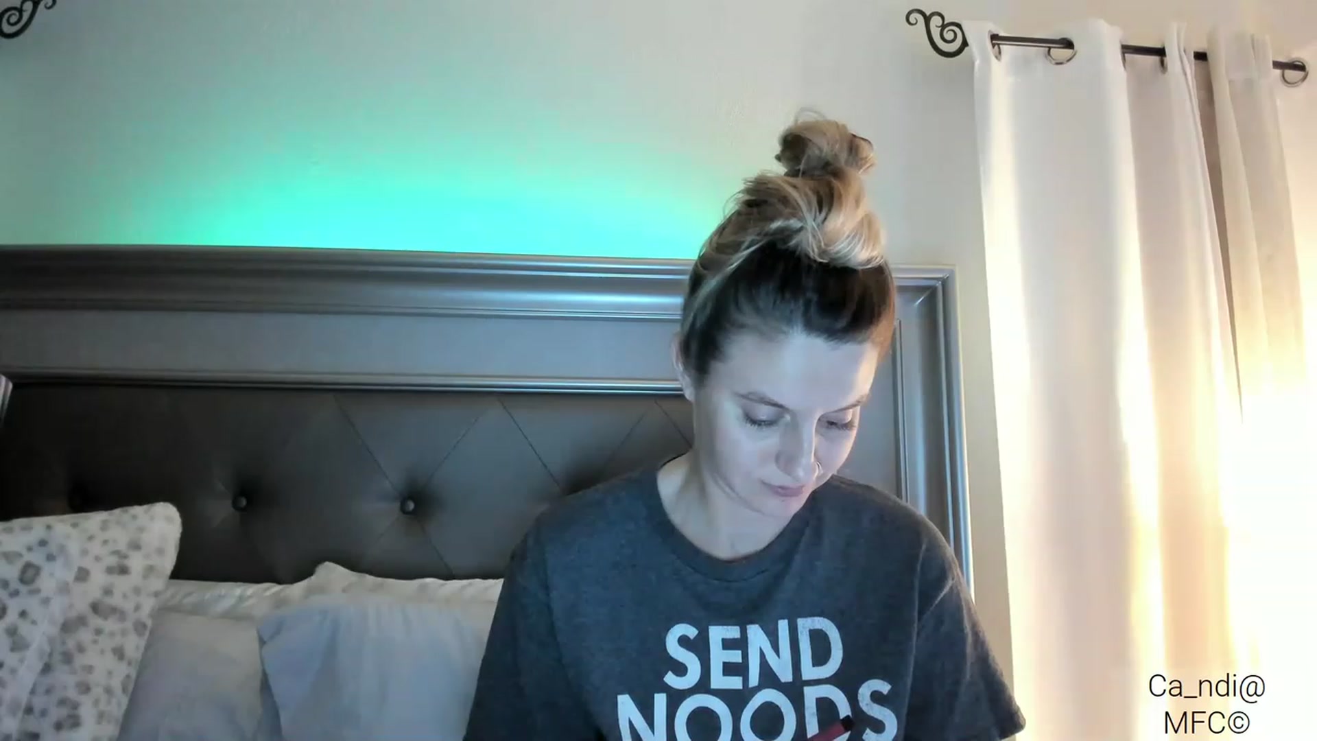 Gallery image thumbnail from Ca_ndi's myfreecams stream on, 03/07/2023, 03:40 image 13 of 20