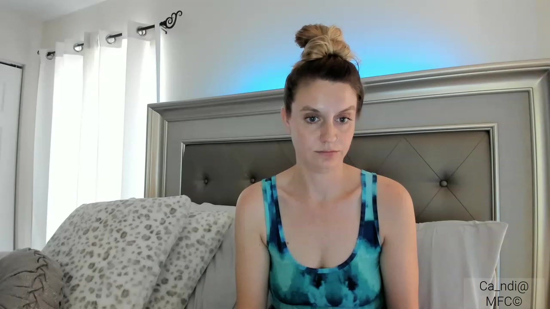 Gallery image thumbnail from Ca_ndi's myfreecams stream on, 03/07/2023, 18:38 image 6 of 20