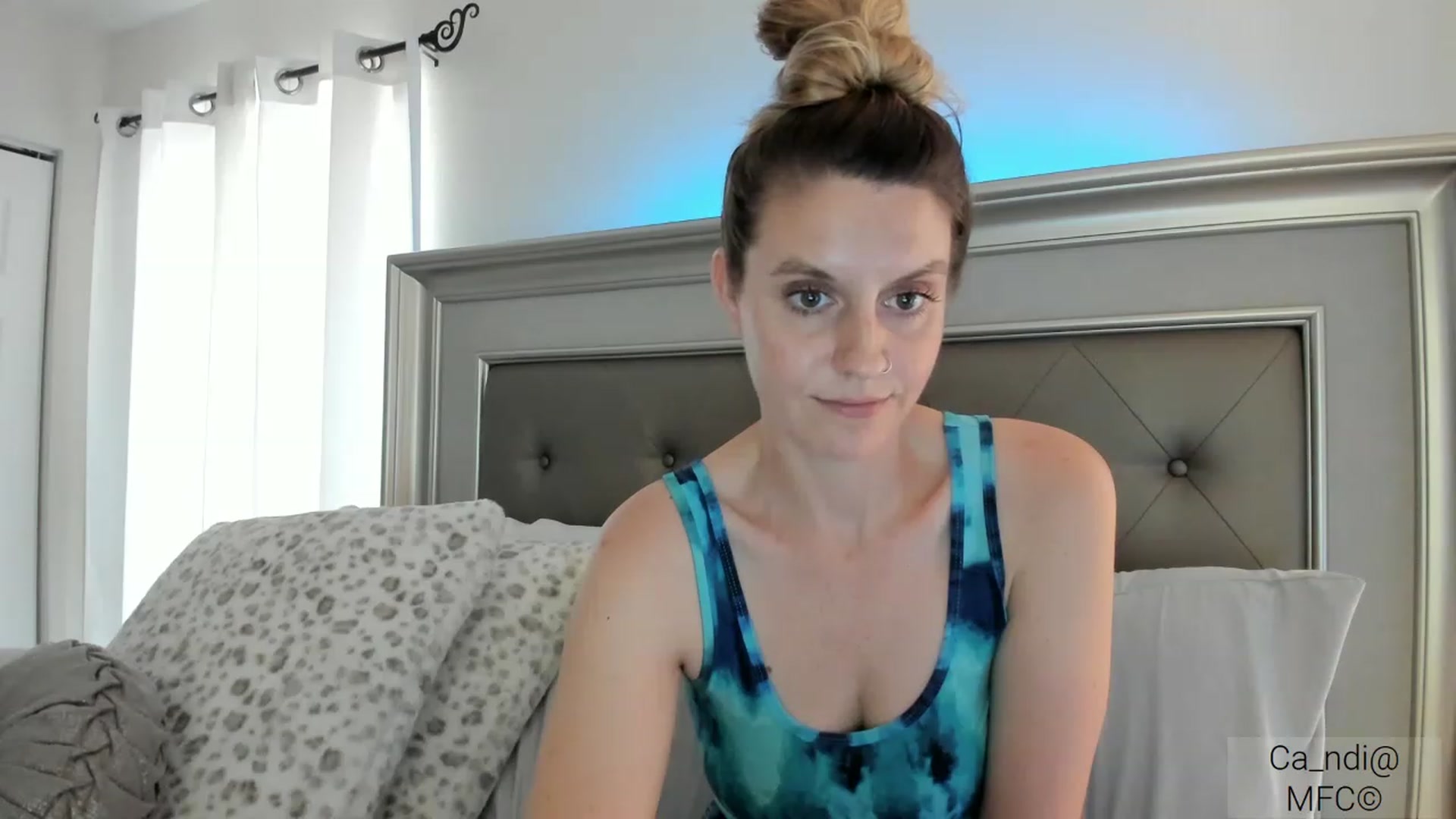 Gallery image thumbnail from Ca_ndi's myfreecams stream on, 03/07/2023, 18:38 image 9 of 20