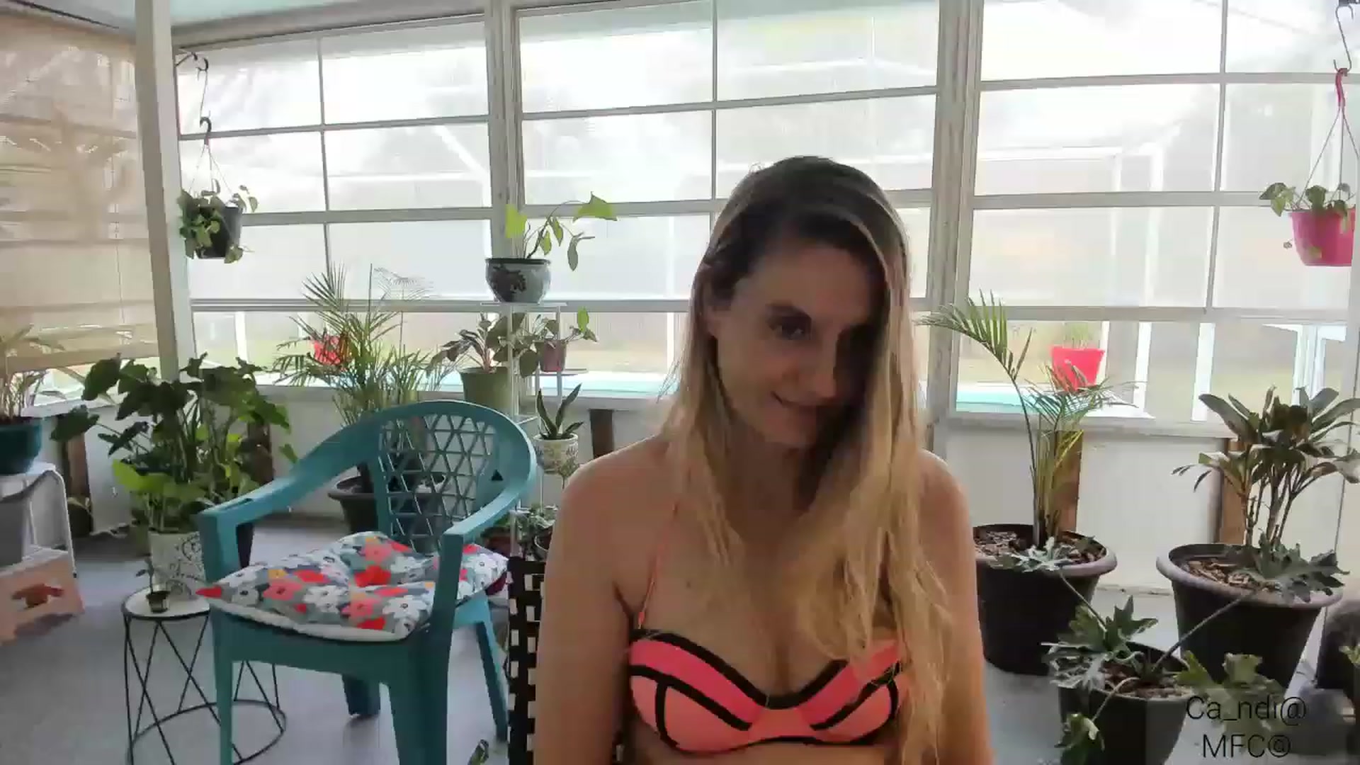 Gallery image thumbnail from Ca_ndi's myfreecams stream on, 03/08/2023, 18:56 image 7 of 20