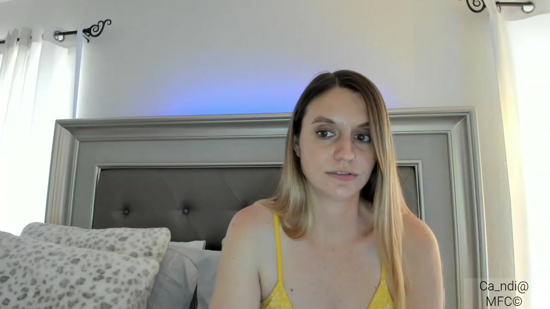 Gallery image thumbnail from Ca_ndi's myfreecams stream on, 03/09/2023, 19:20 image 5 of 20