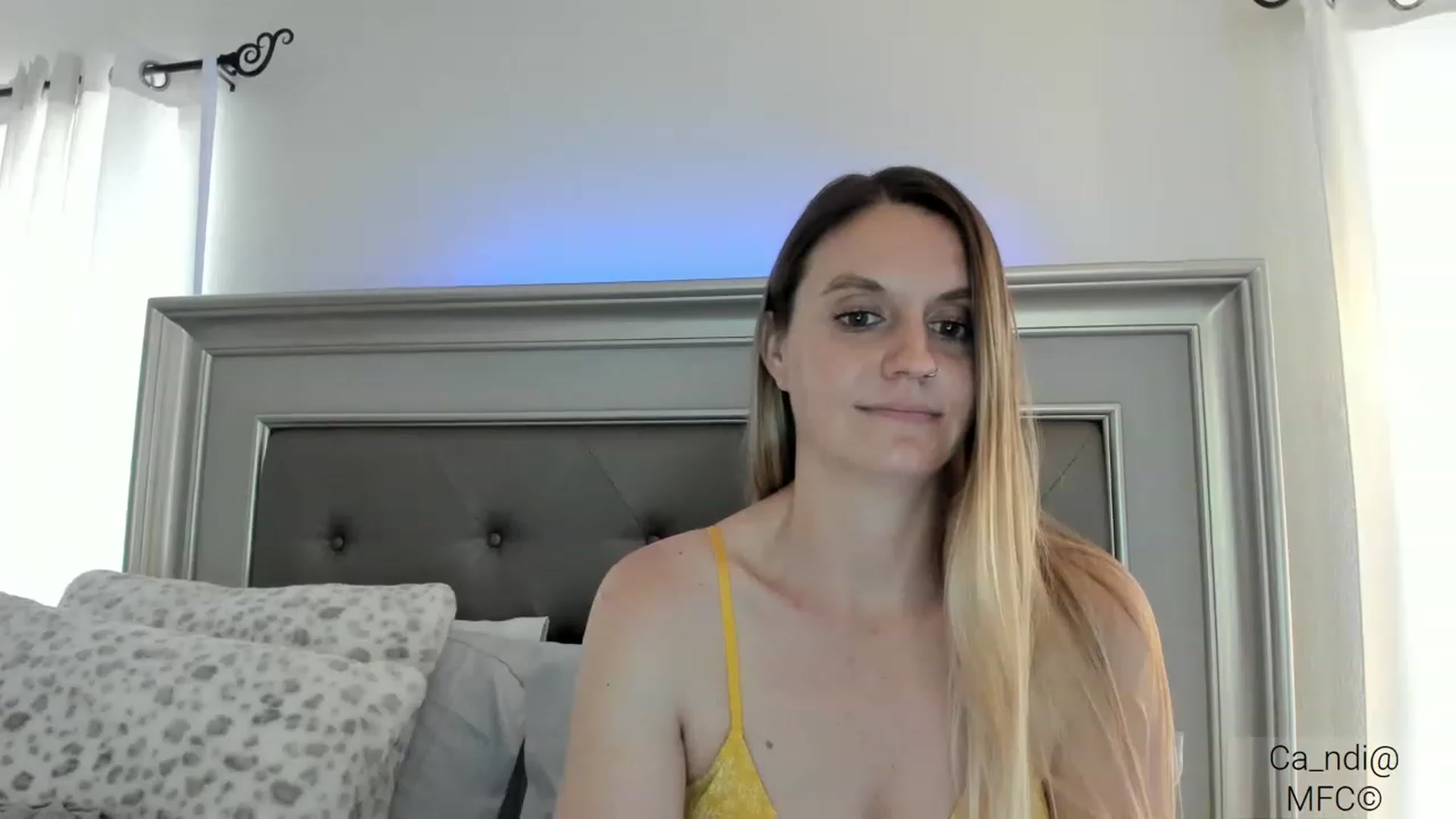 Gallery image thumbnail from Ca_ndi's myfreecams stream on, 03/09/2023, 19:20 image 20 of 20
