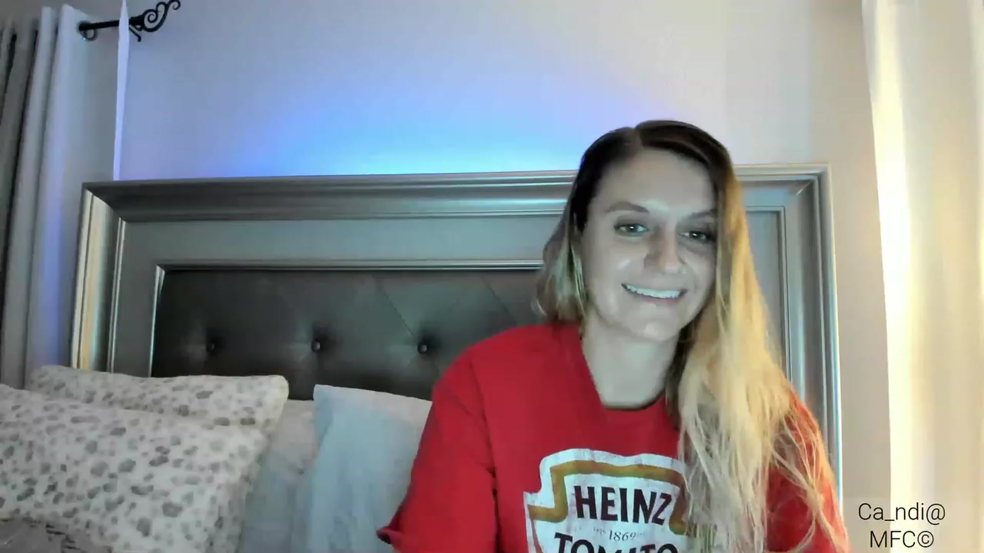 Gallery image thumbnail from Ca_ndi's myfreecams stream on, 03/10/2023, 01:08 image 3 of 20