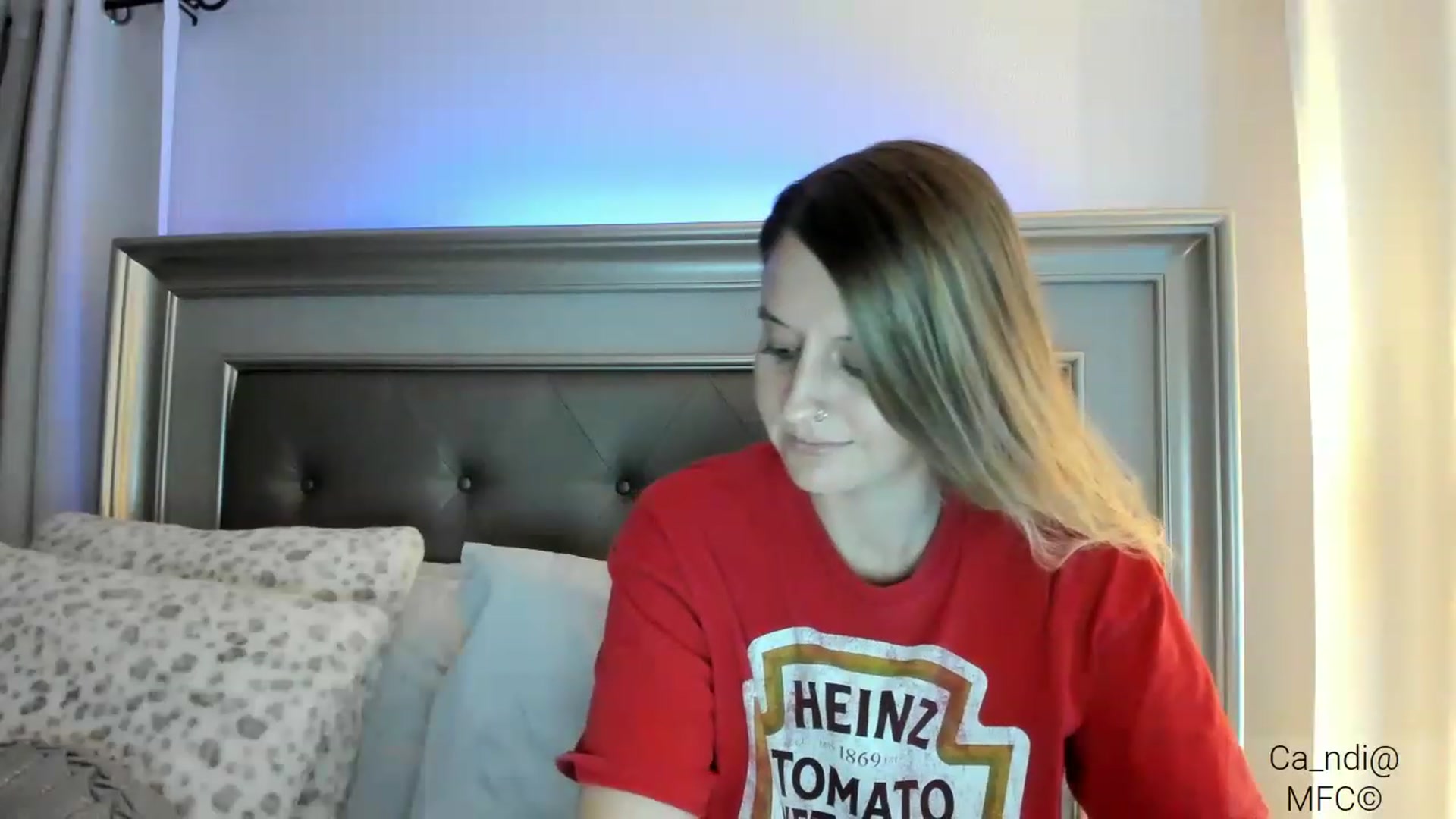 Gallery image thumbnail from Ca_ndi's myfreecams stream on, 03/10/2023, 01:08 image 11 of 20
