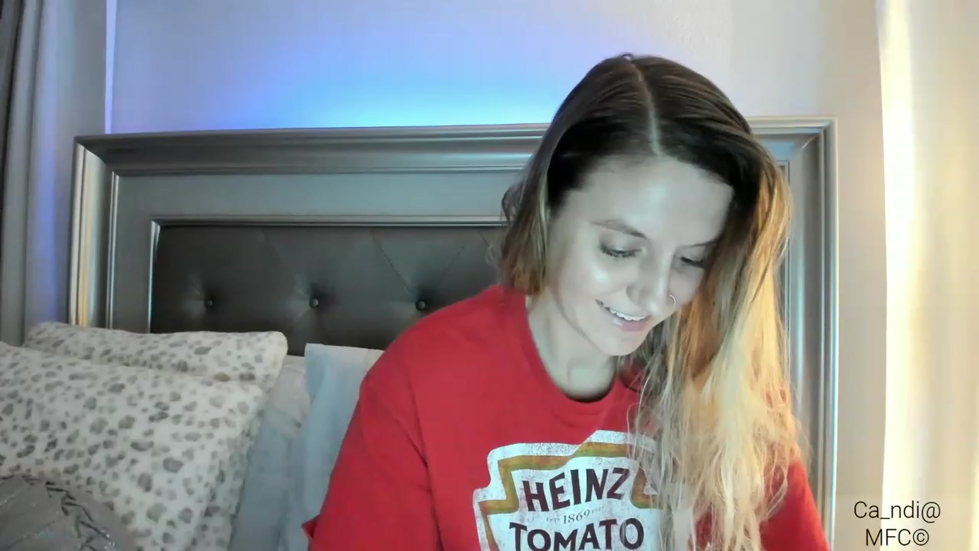 Gallery image thumbnail from Ca_ndi's myfreecams stream on, 03/10/2023, 01:08 image 2 of 20