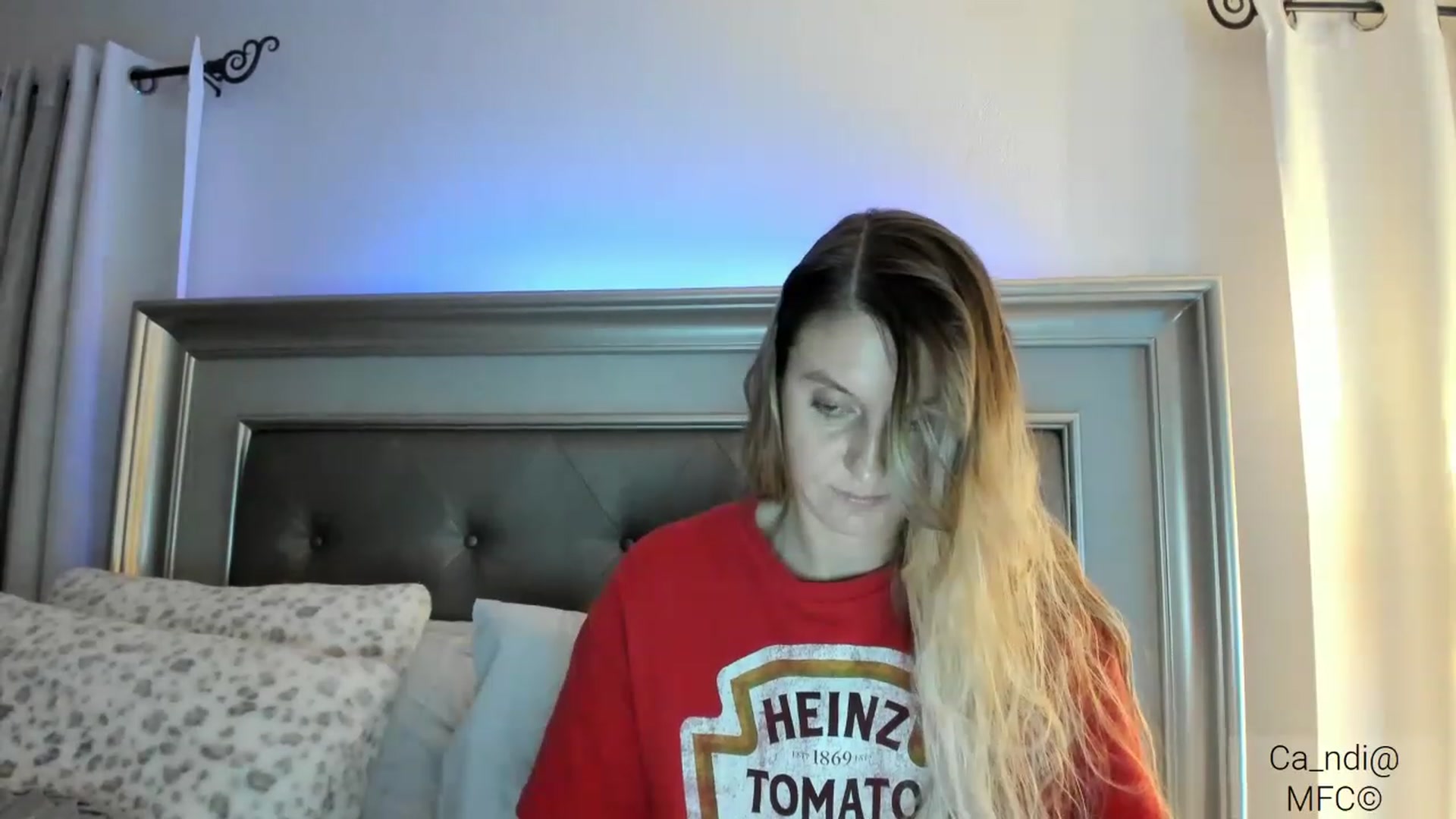 Gallery image thumbnail from Ca_ndi's myfreecams stream on, 03/10/2023, 01:08 image 8 of 20