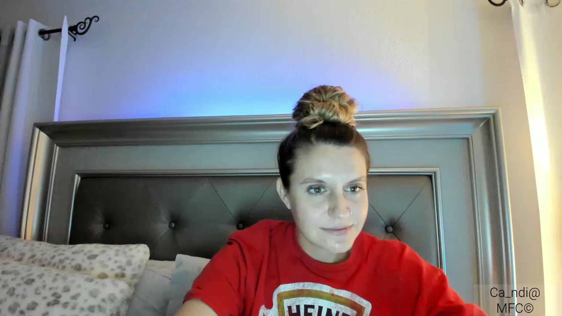 Gallery image thumbnail from Ca_ndi's myfreecams stream on, 03/10/2023, 01:40 image 15 of 20
