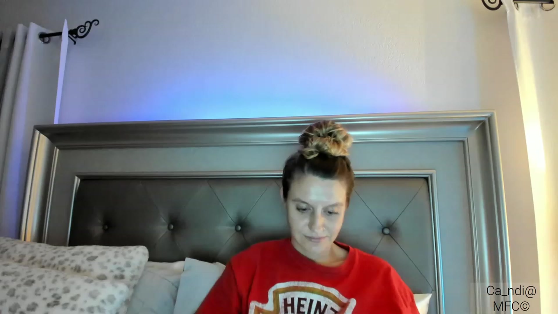 Gallery image thumbnail from Ca_ndi's myfreecams stream on, 03/10/2023, 01:40 image 2 of 20