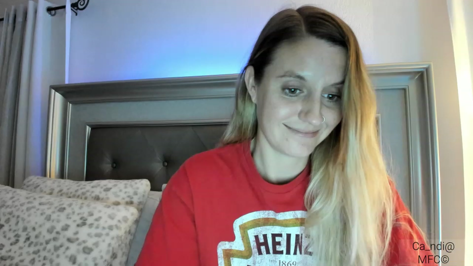 Gallery image thumbnail from Ca_ndi's myfreecams stream on, 03/10/2023, 02:12 image 16 of 20