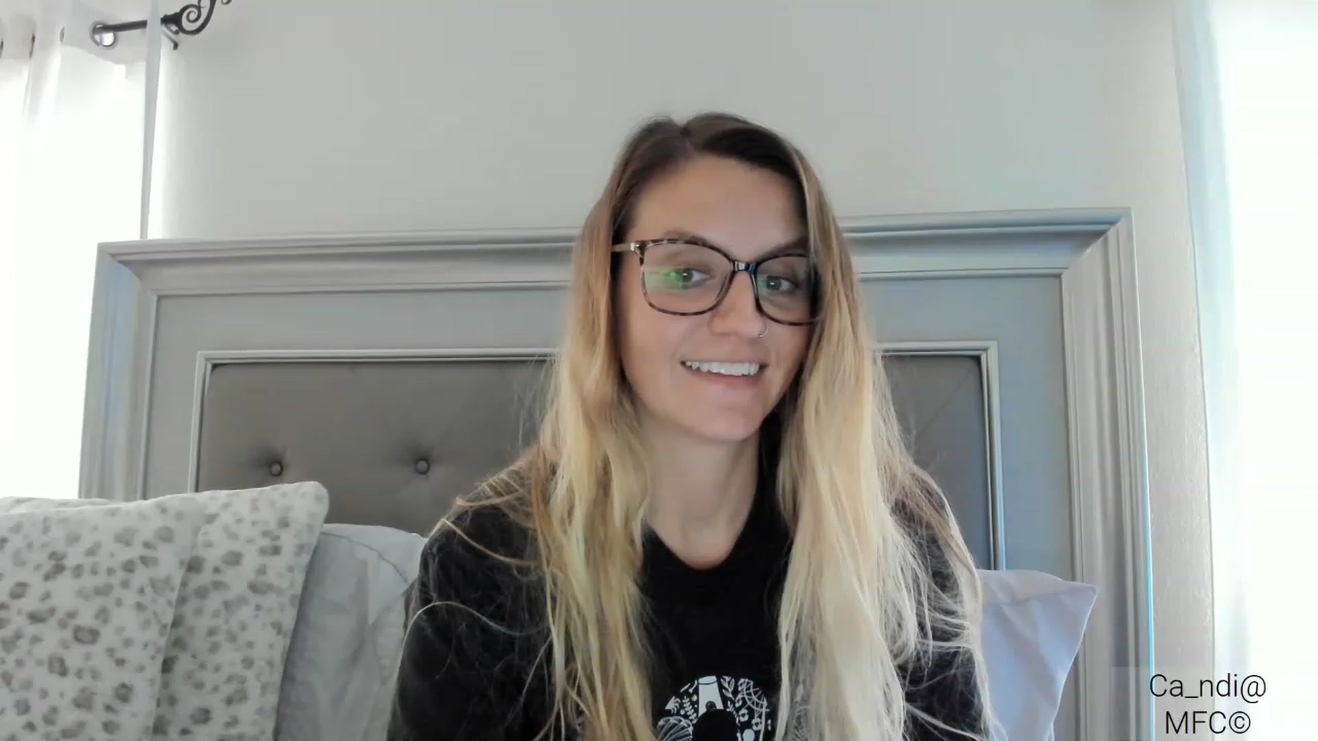 Gallery image thumbnail from Ca_ndi's myfreecams stream on, 03/10/2023, 14:51 image 6 of 20