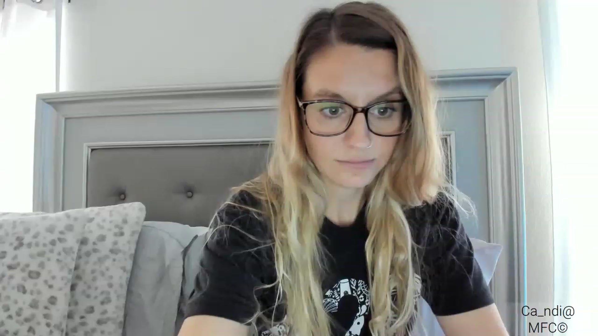 Gallery image thumbnail from Ca_ndi's myfreecams stream on, 03/10/2023, 14:51 image 2 of 20