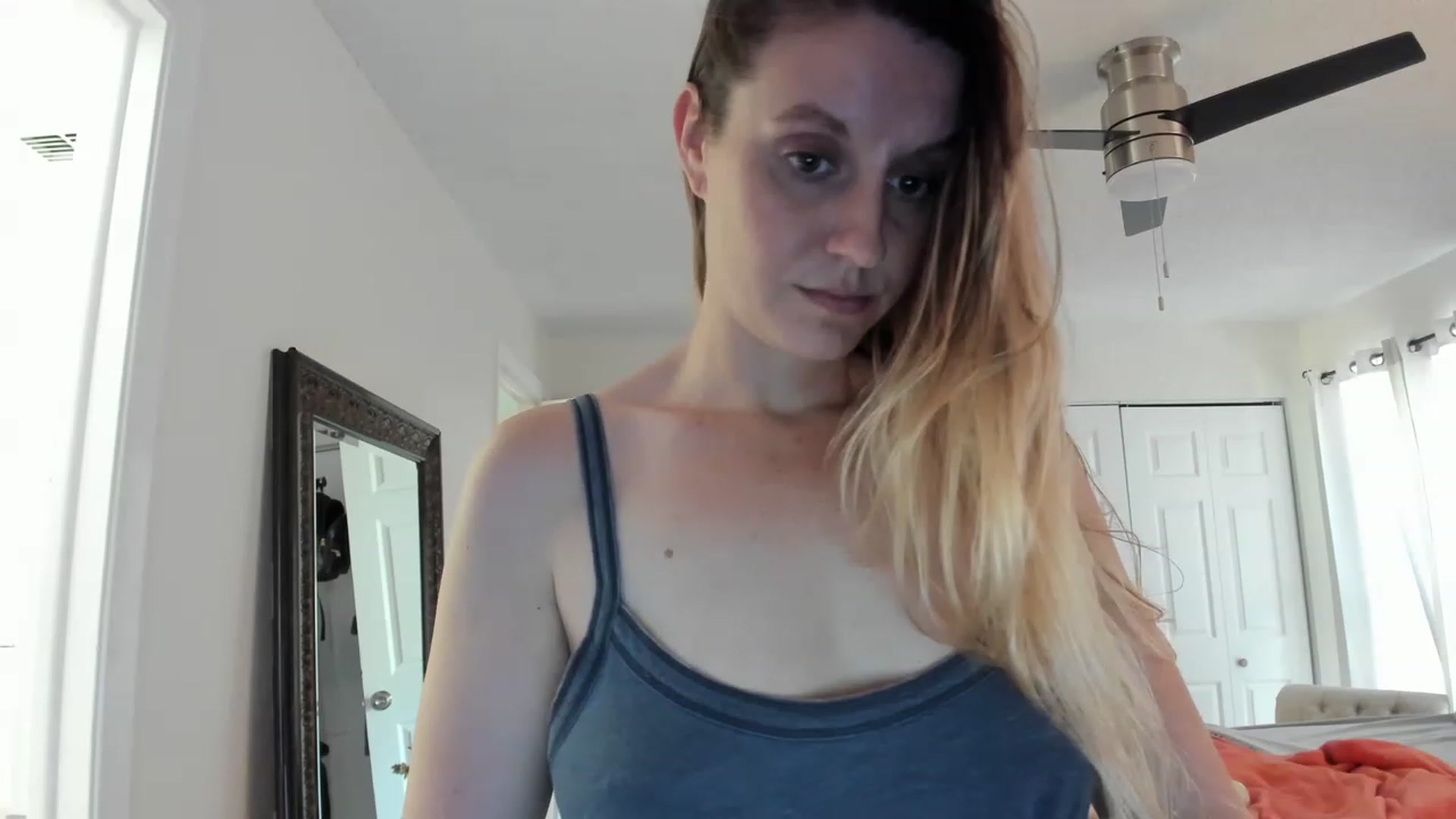 Gallery image thumbnail from Ca_ndi's myfreecams stream on, 03/11/2023, 19:48 image 2 of 20
