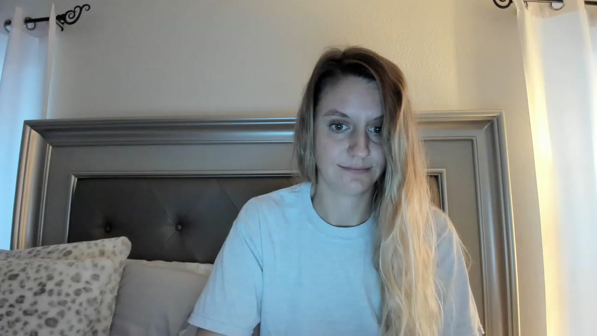Gallery image thumbnail from Ca_ndi's myfreecams stream on, 03/13/2023, 12:52 image 1 of 20