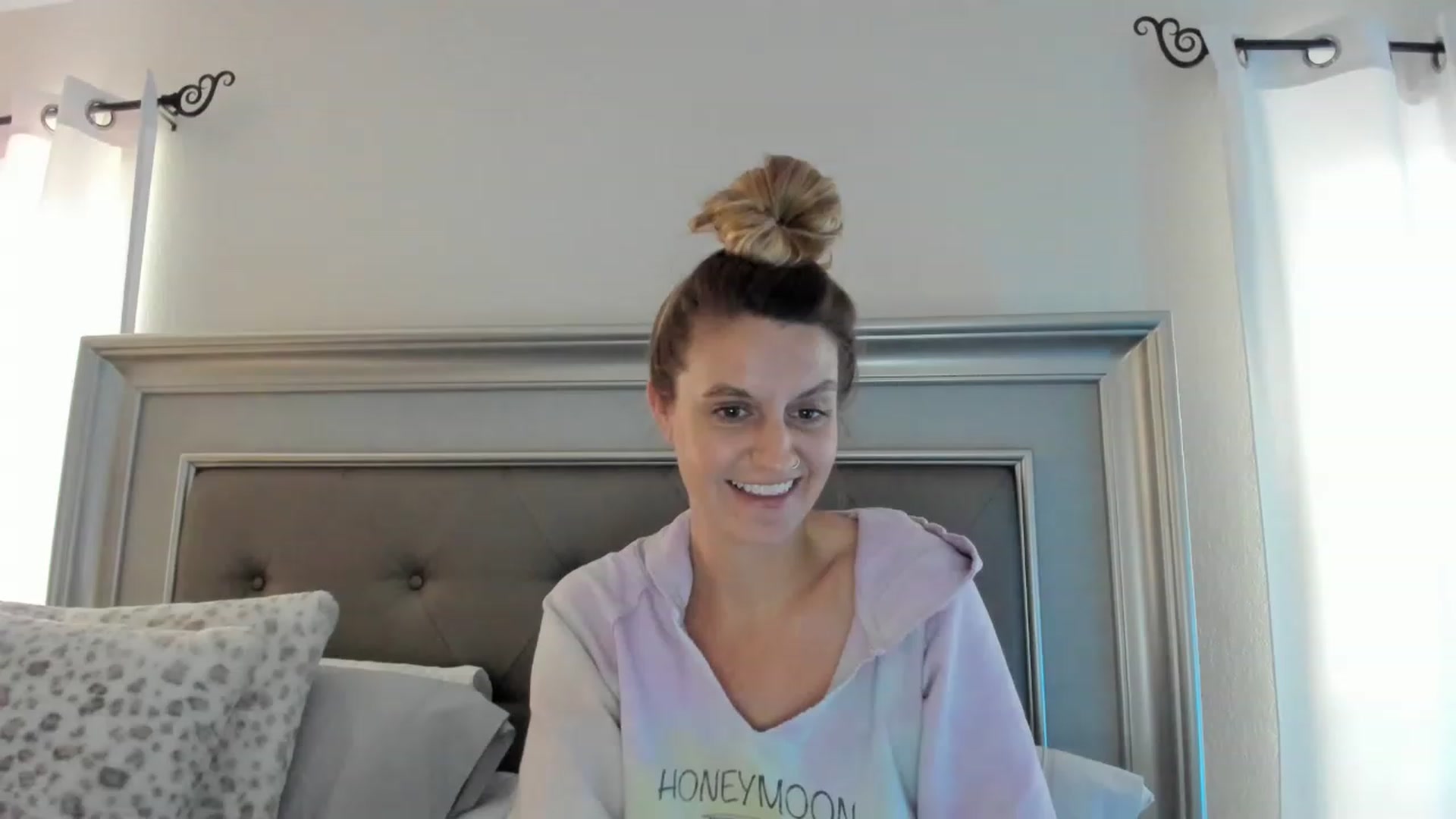 Gallery image thumbnail from Ca_ndi's myfreecams stream on, 03/14/2023, 13:18 image 17 of 20