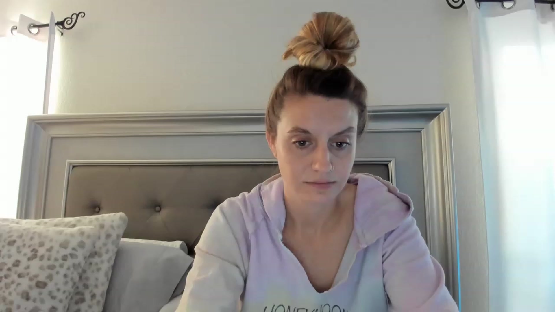 Gallery image thumbnail from Ca_ndi's myfreecams stream on, 03/14/2023, 13:18 image 13 of 20