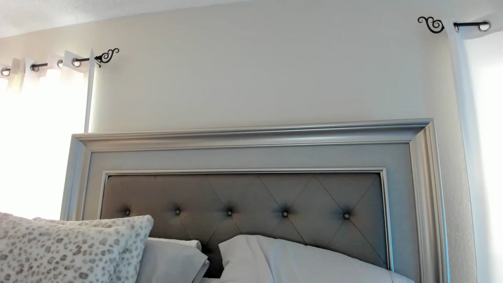 Gallery image thumbnail from Ca_ndi's myfreecams stream on, 03/14/2023, 13:18 image 20 of 20