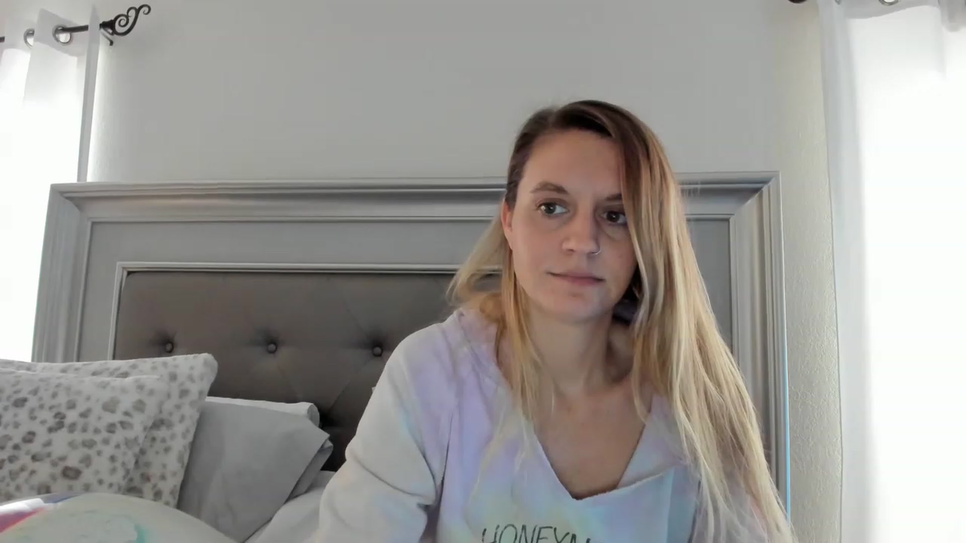 Gallery image thumbnail from Ca_ndi's myfreecams stream on, 03/14/2023, 14:03 image 6 of 20