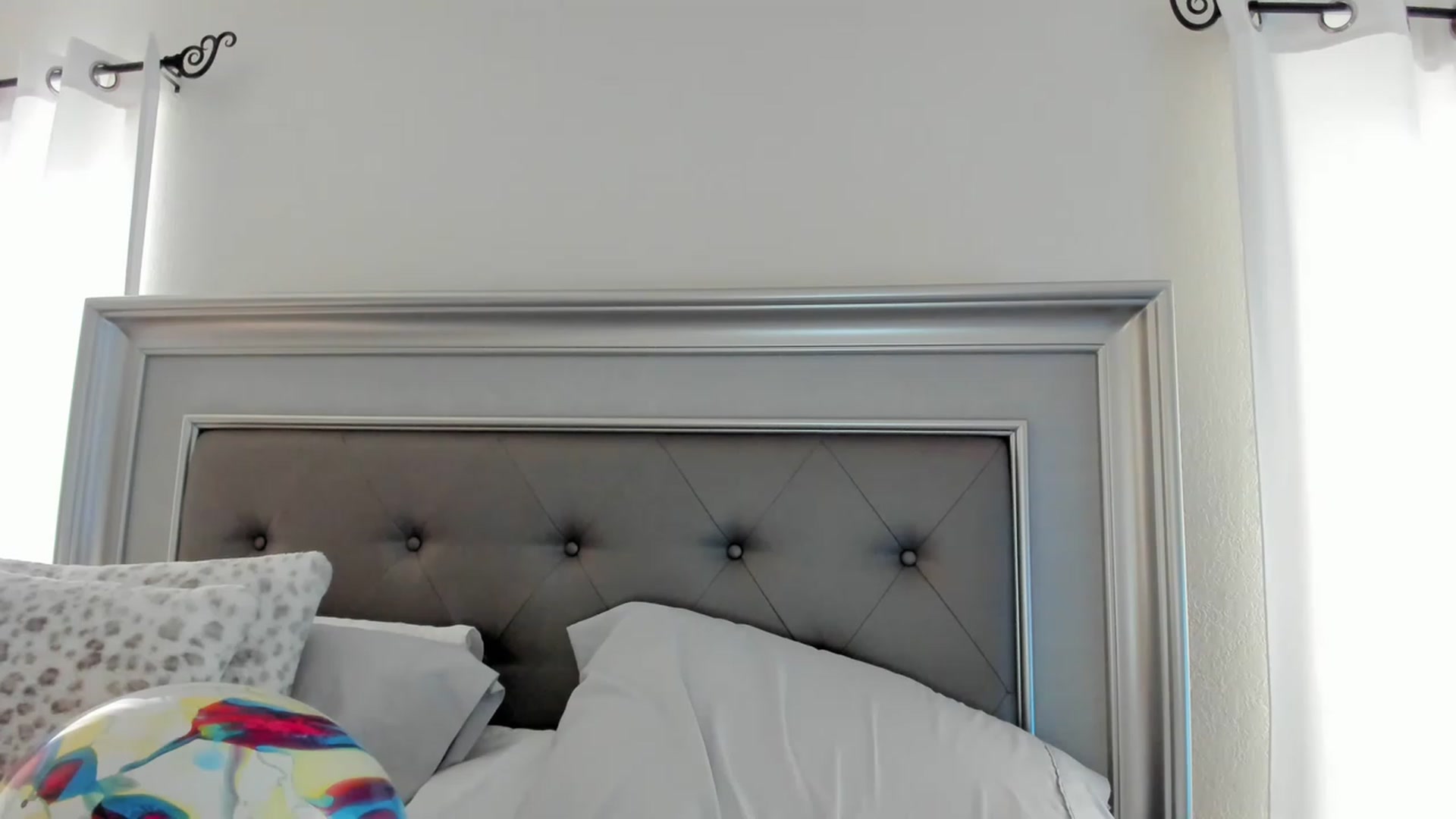Gallery image thumbnail from Ca_ndi's myfreecams stream on, 03/14/2023, 14:03 image 5 of 20