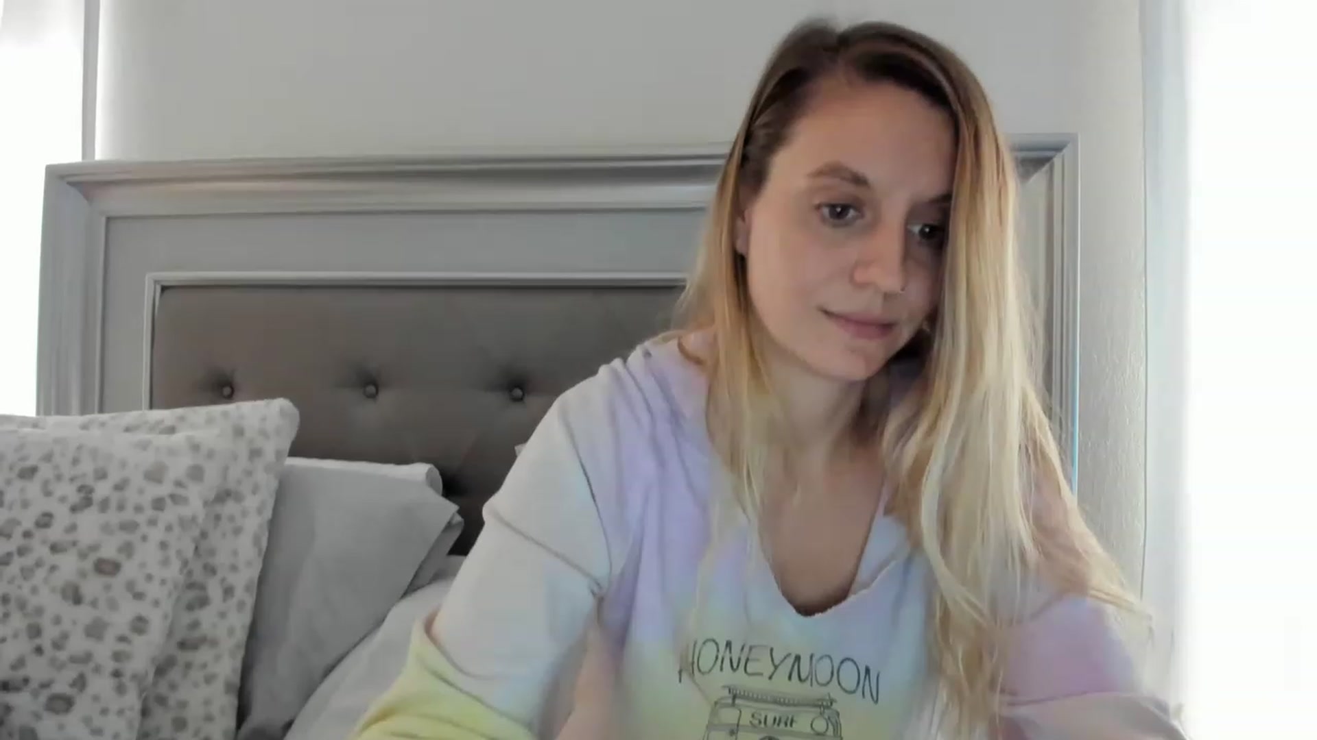 Gallery image thumbnail from Ca_ndi's myfreecams stream on, 03/14/2023, 14:03 image 9 of 20