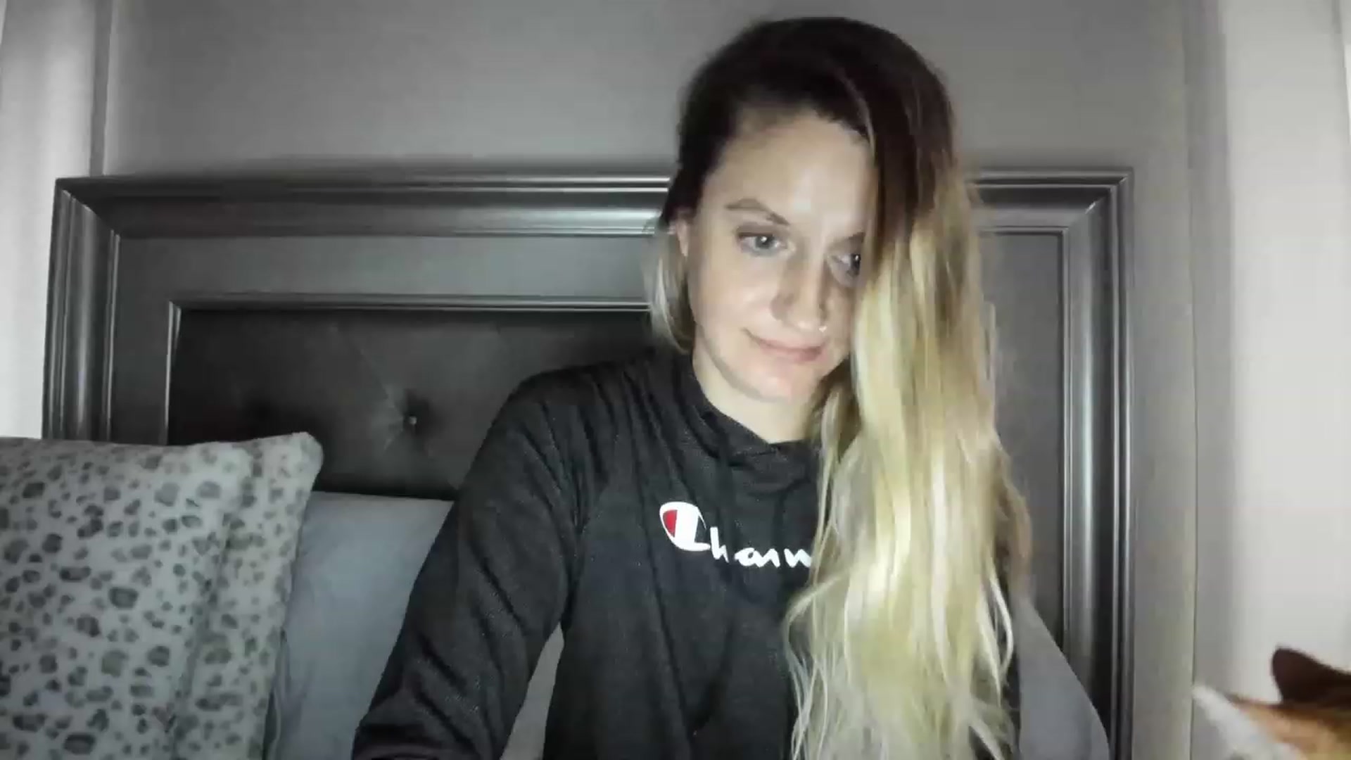 Gallery image thumbnail from Ca_ndi's myfreecams stream on, 03/15/2023, 12:45 image 11 of 20